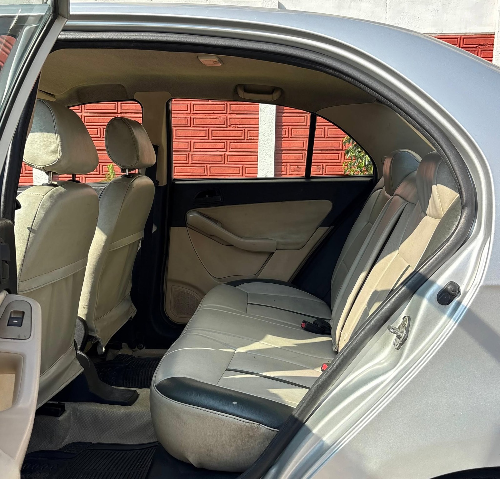 Tata indigo manza - Image 7