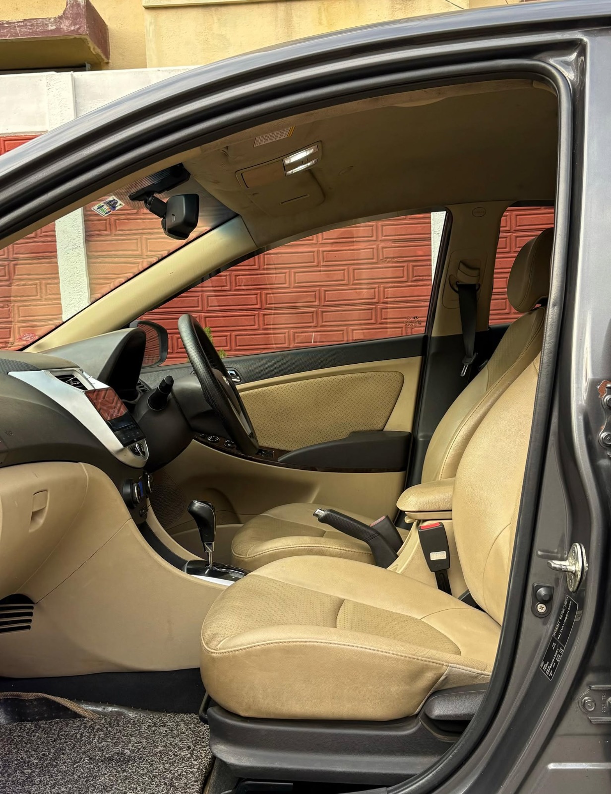 Hyundai Verna - Image 4