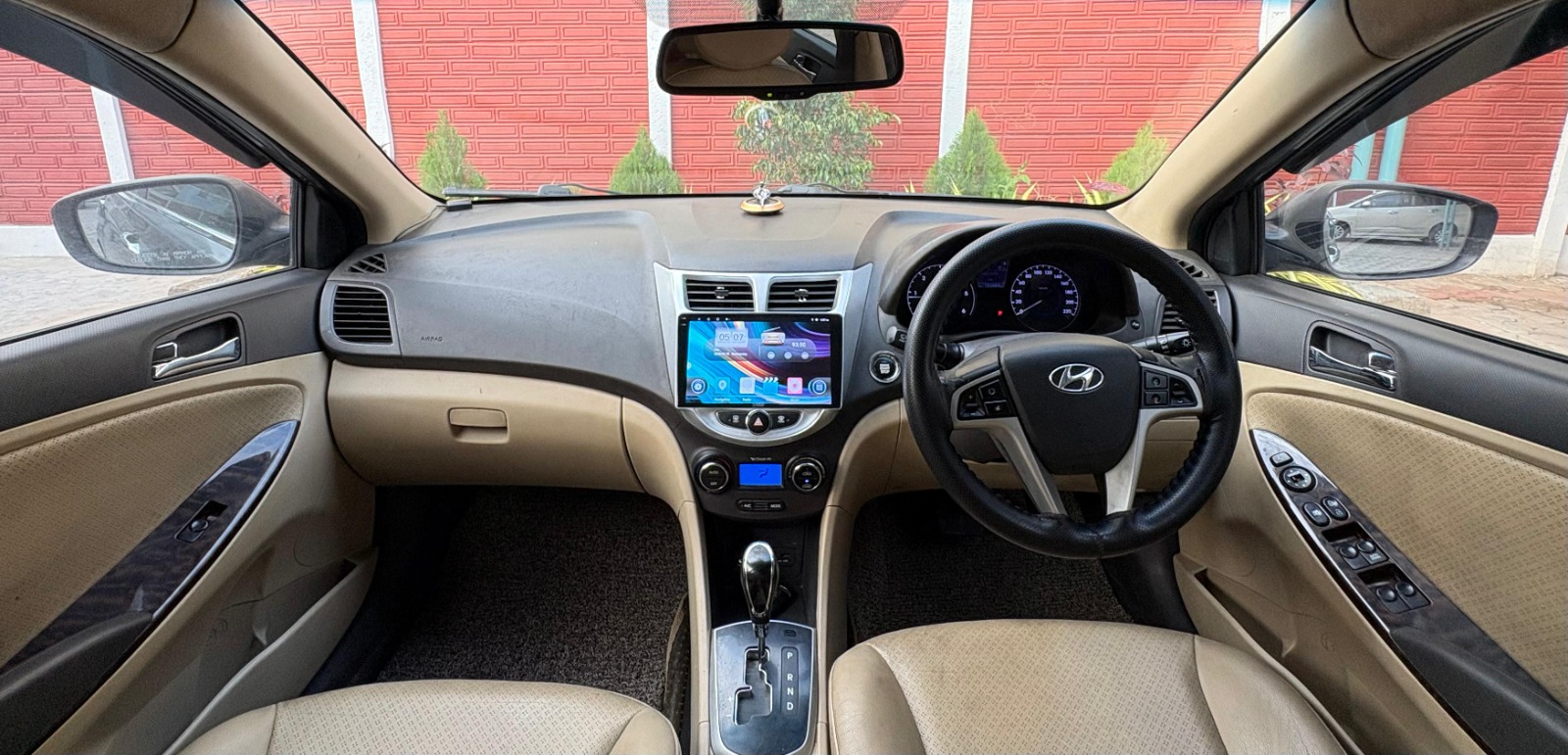 Hyundai Verna - Image 2