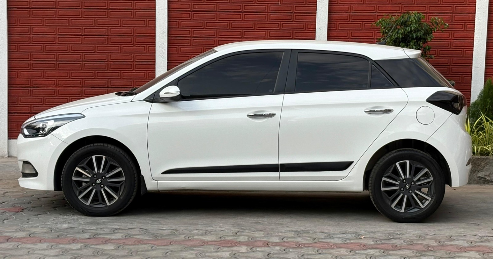 Hyundai i20 - Image 6