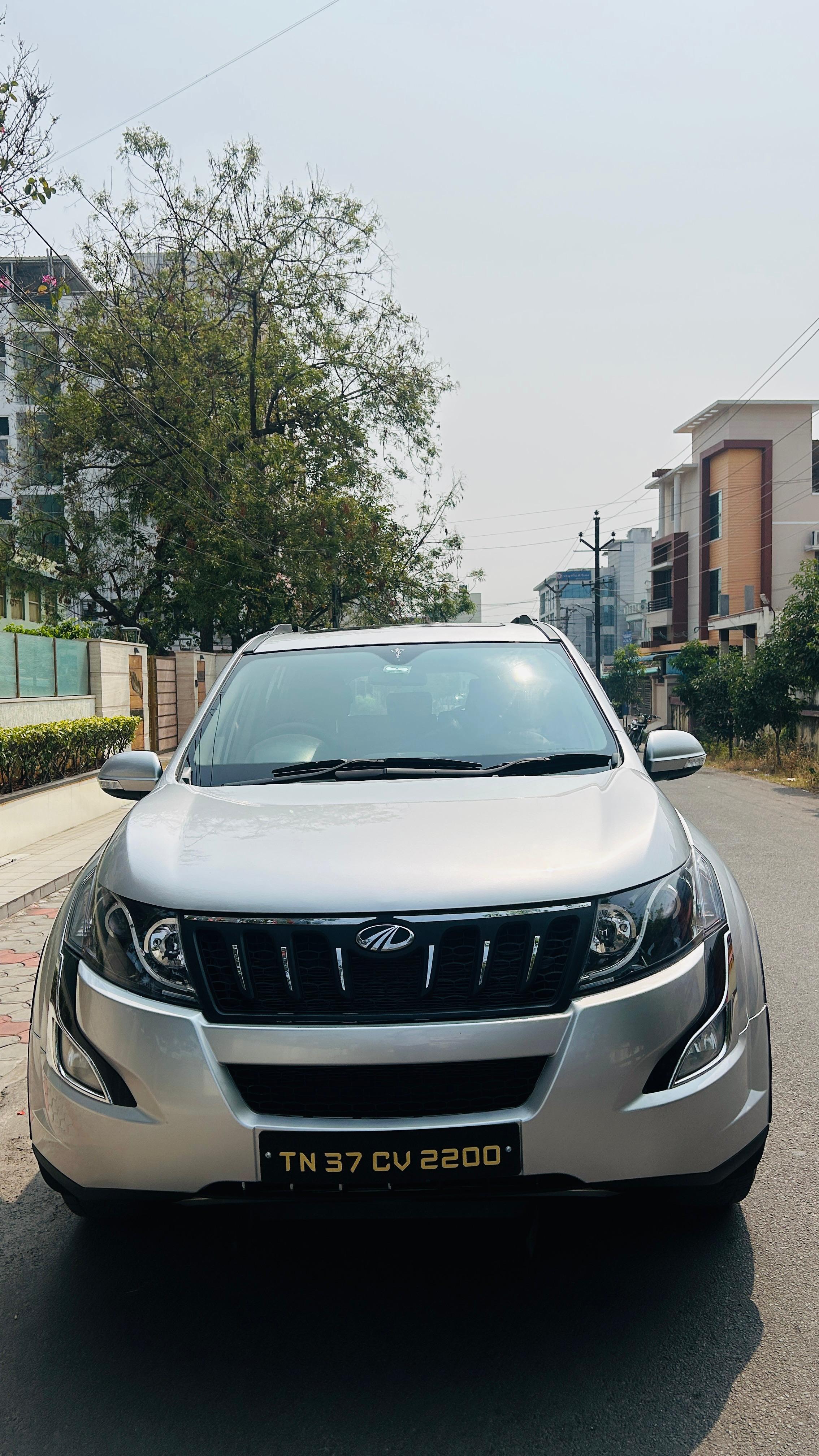 Mahindra XUV500