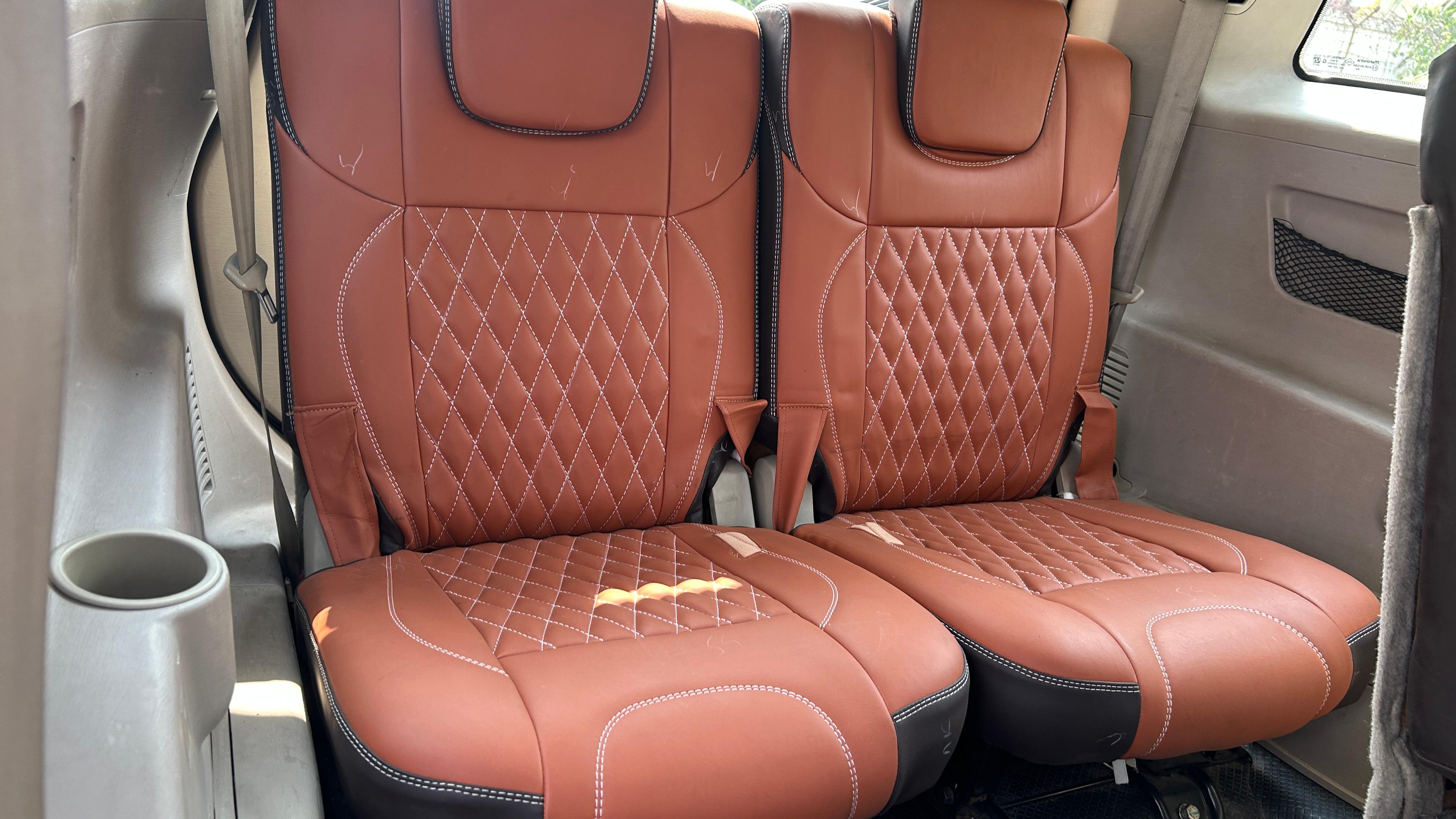 Mahindra XUV500 - Image 7