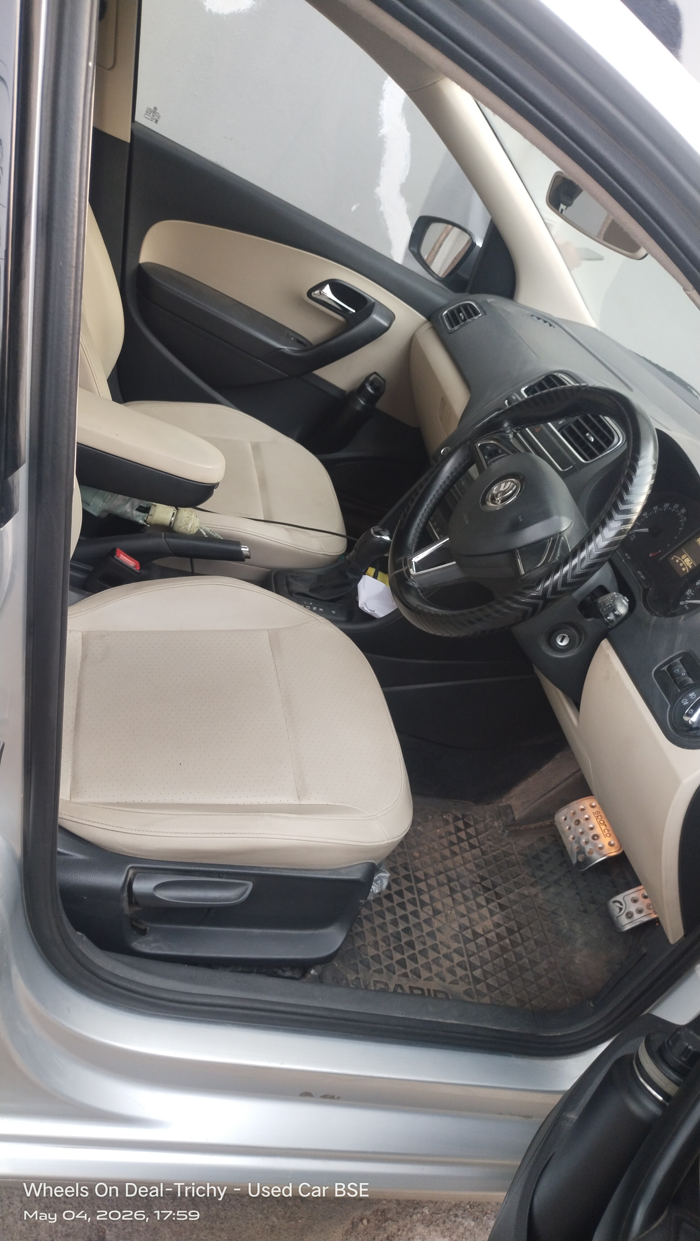 Skoda Rapid - Image 6