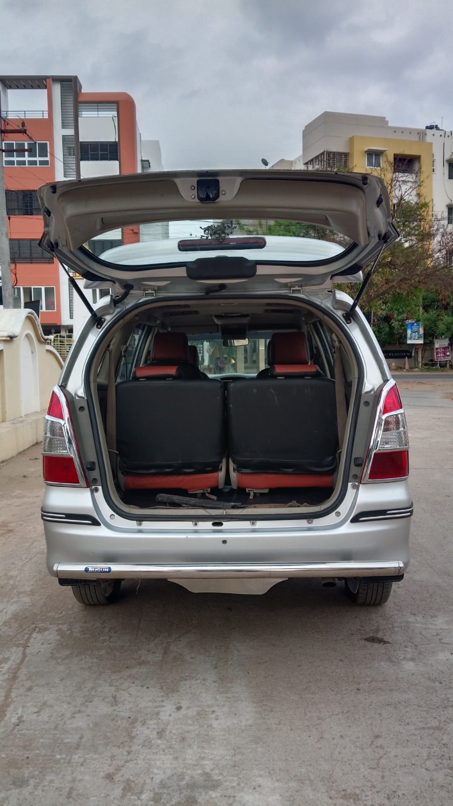 Toyota Innova - Image 5