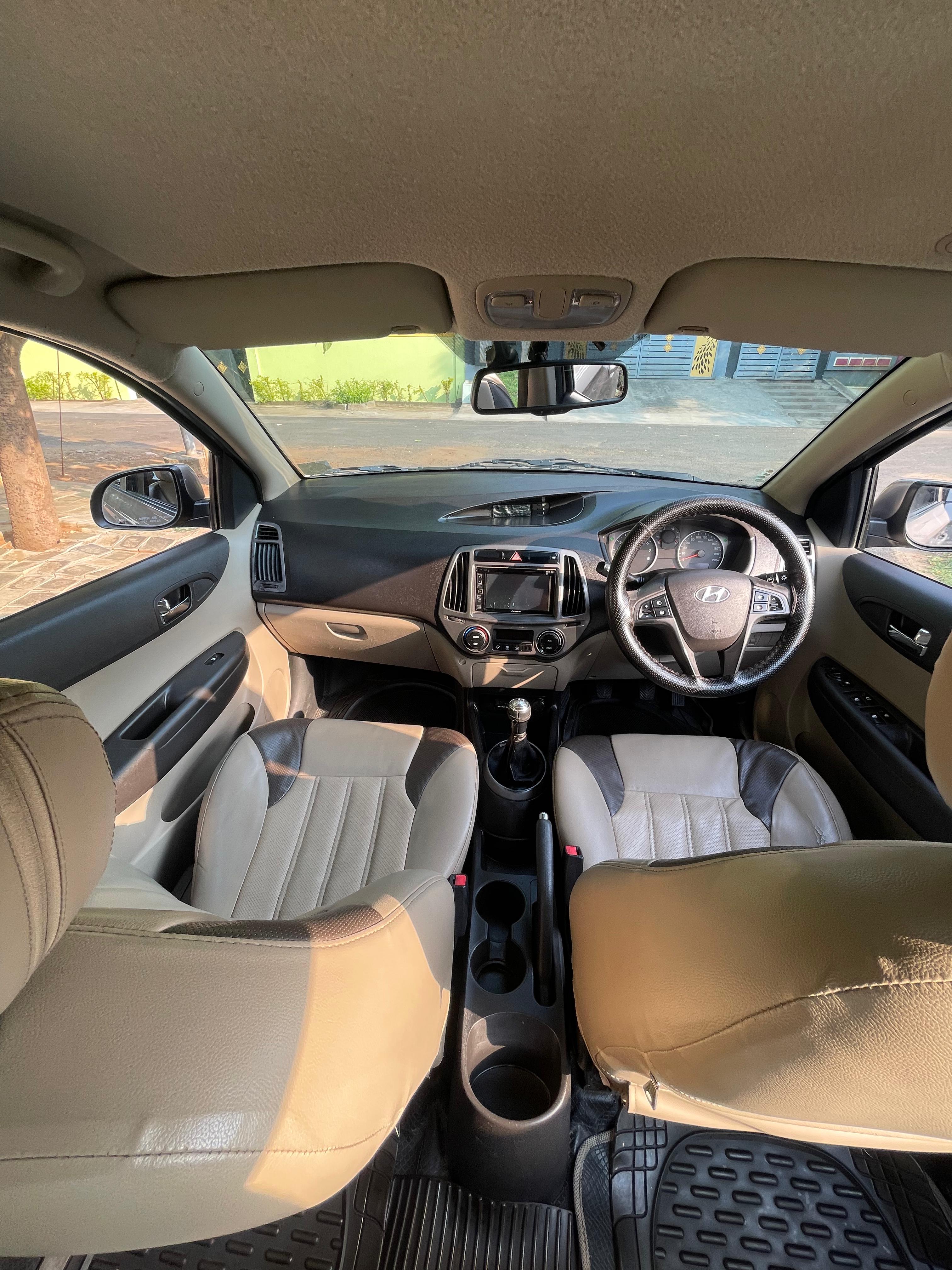 Hyundai i20 - Image 9
