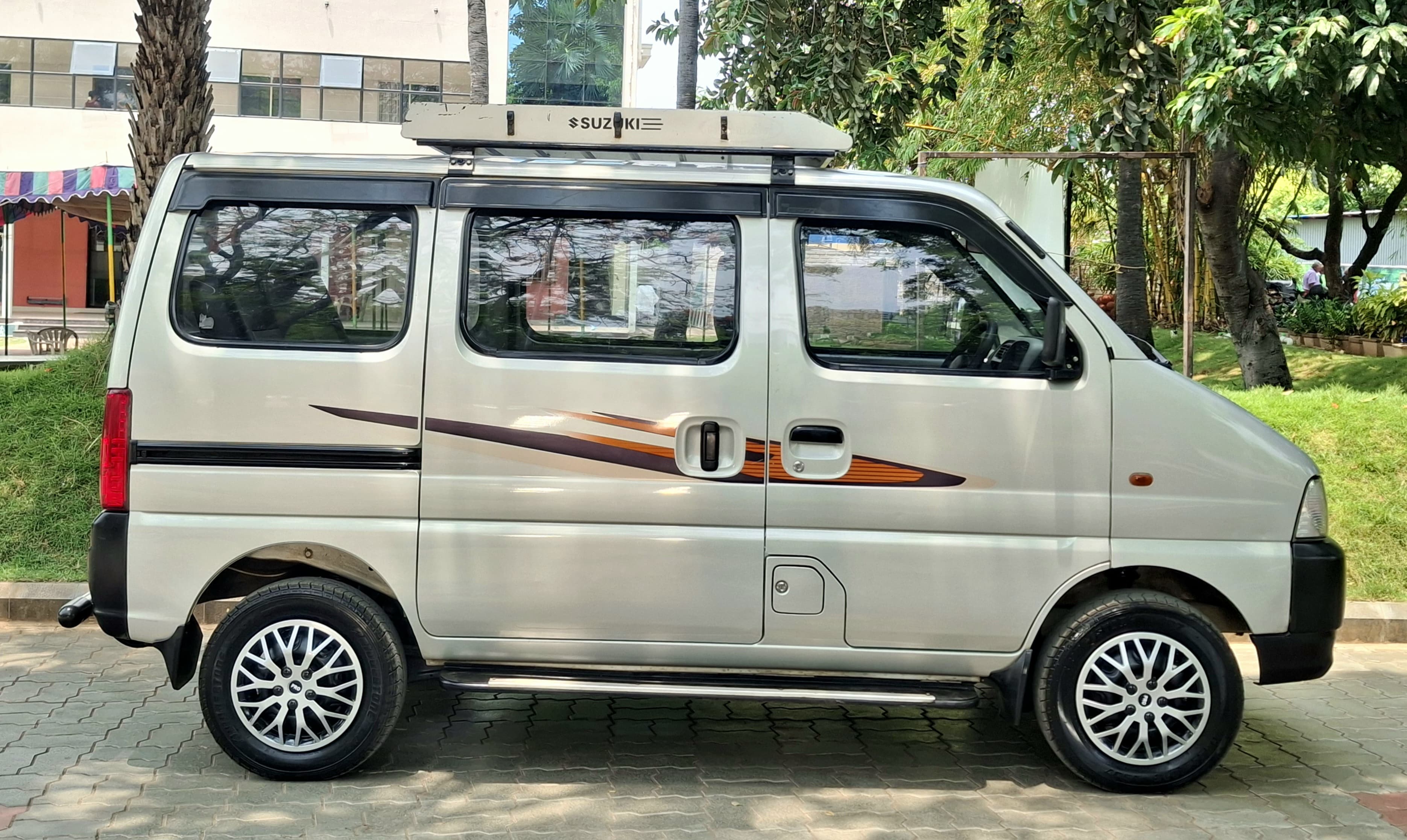 Maruti Suzuki Eeco - Image 3