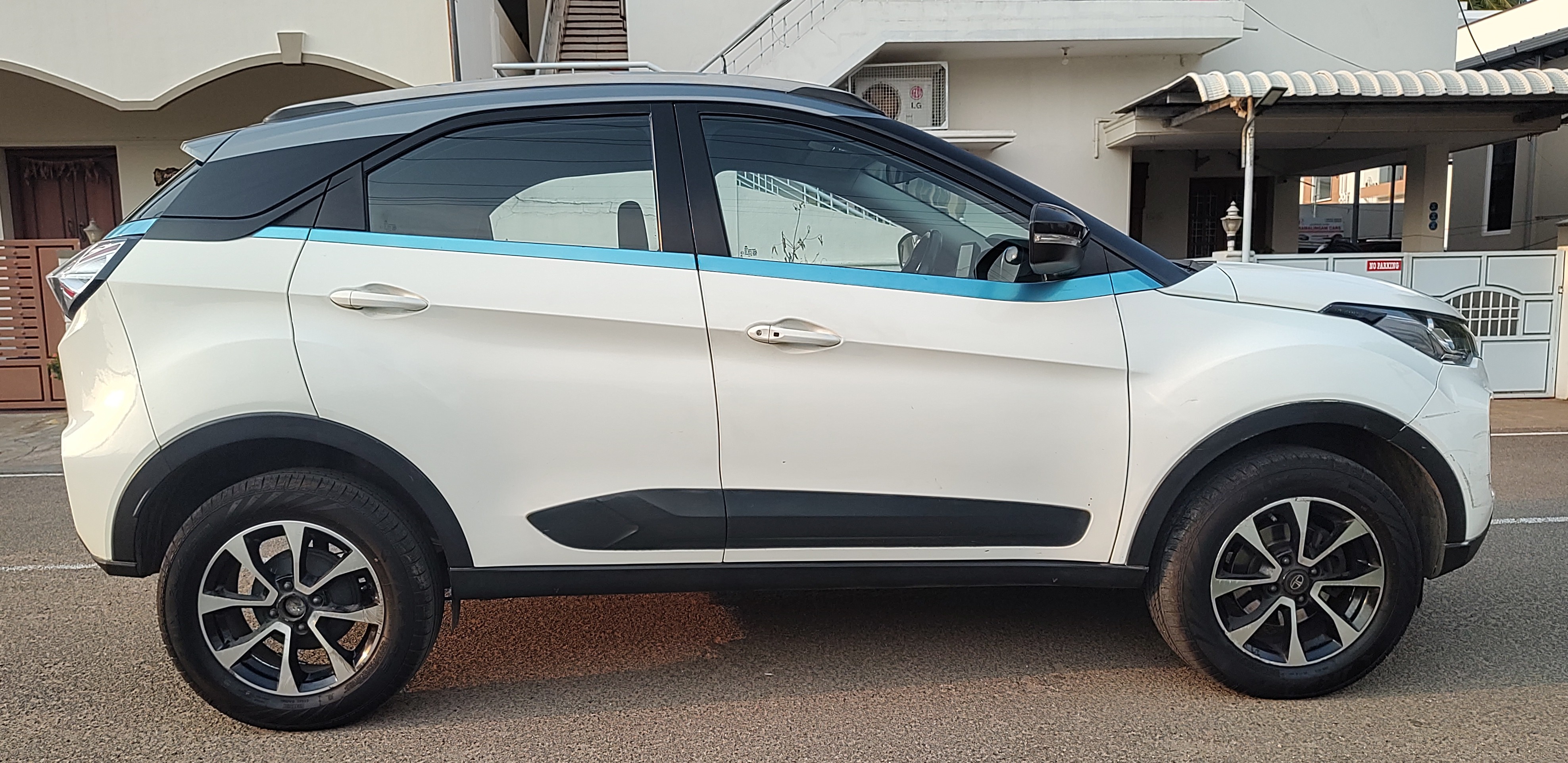 Tata Nexon EV - Image 6