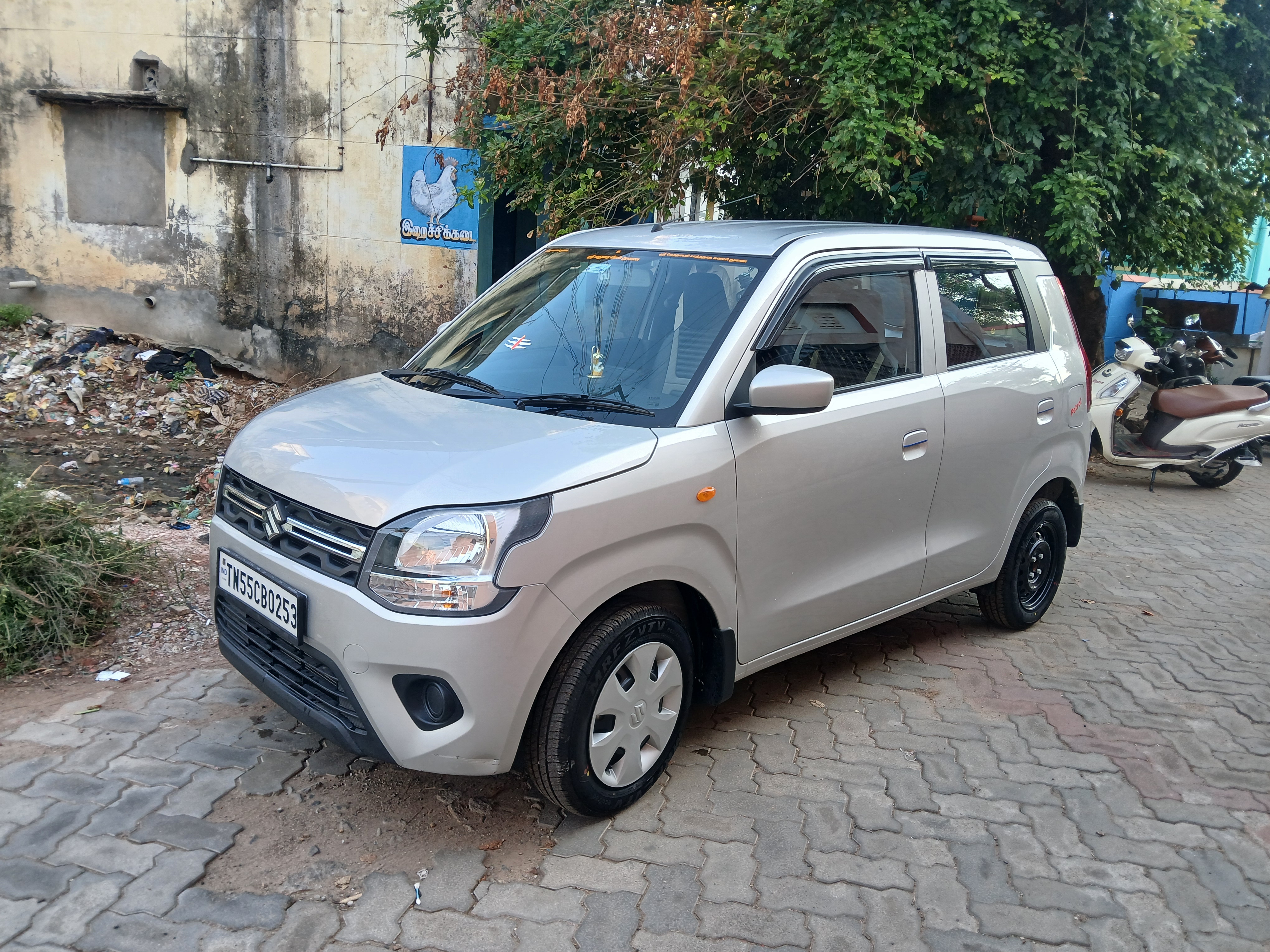 Maruti Suzuki Wagon R - Image 2