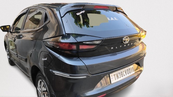 Tata Altroz - Image 3