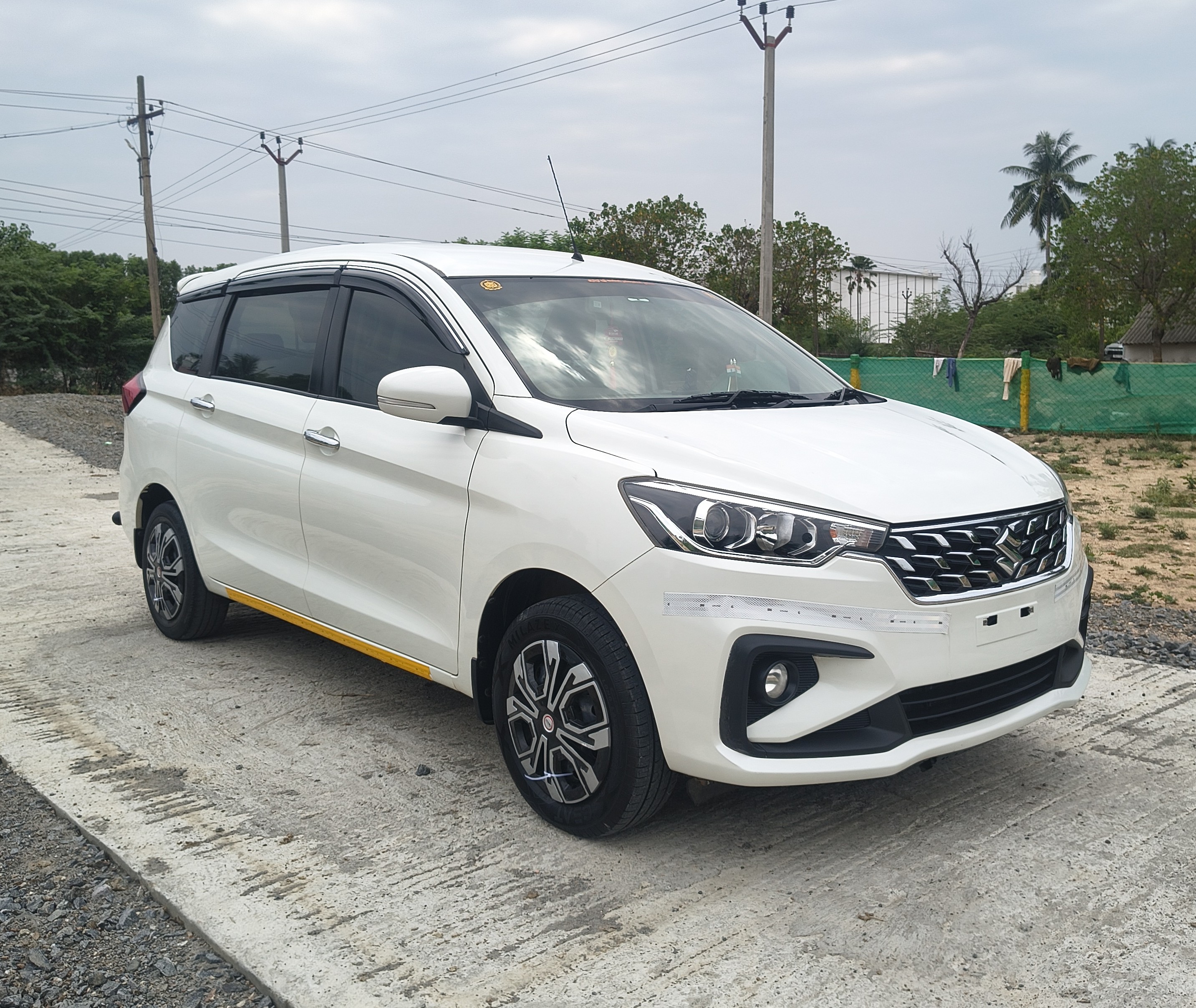 Maruti Suzuki Ertiga - Image 2