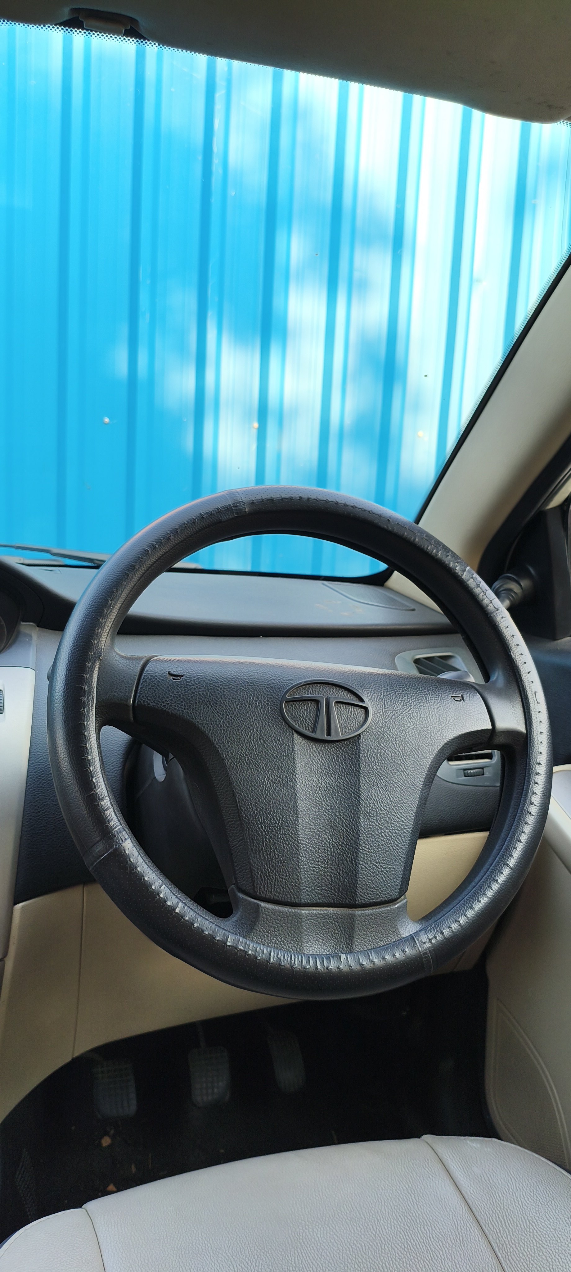 Tata Indica Vista - Image 9