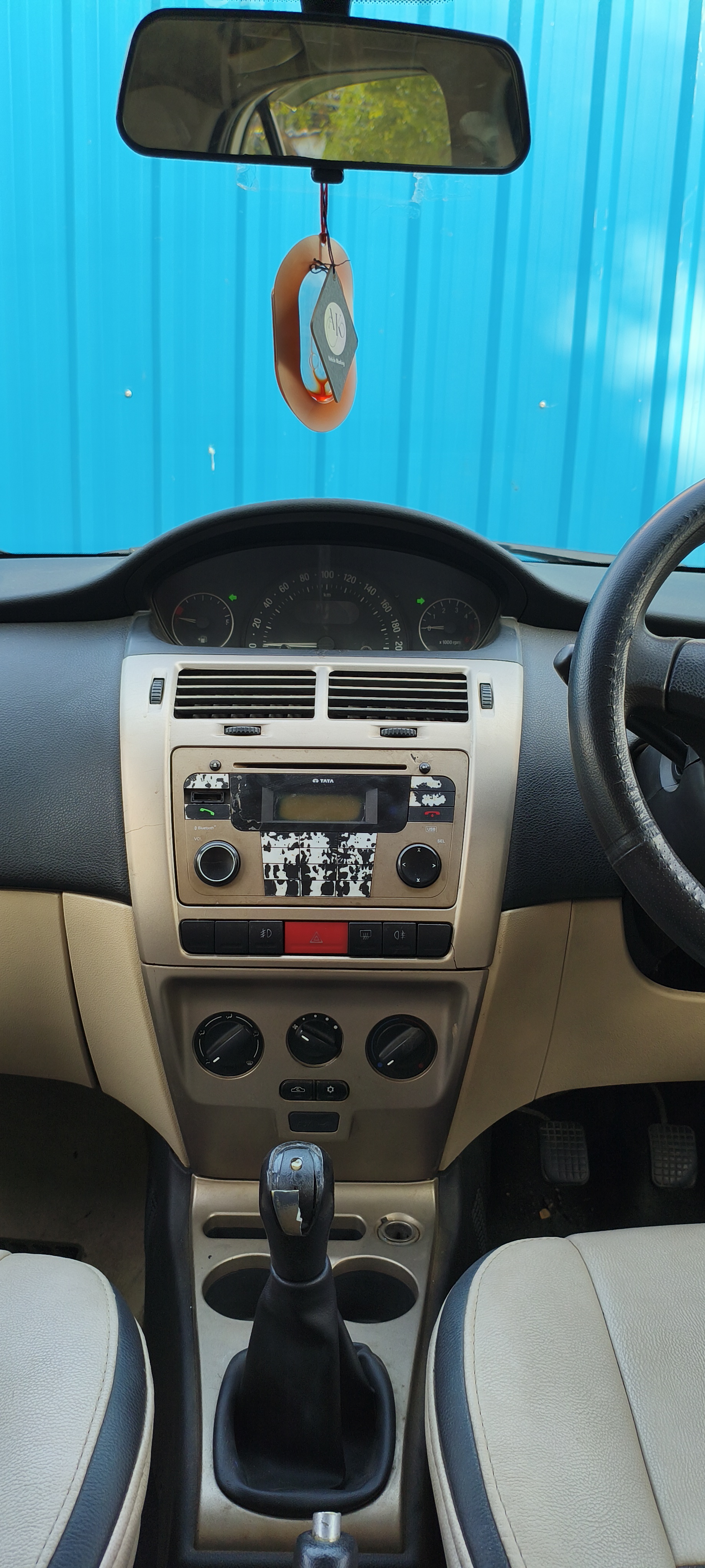 Tata Indica Vista - Image 10