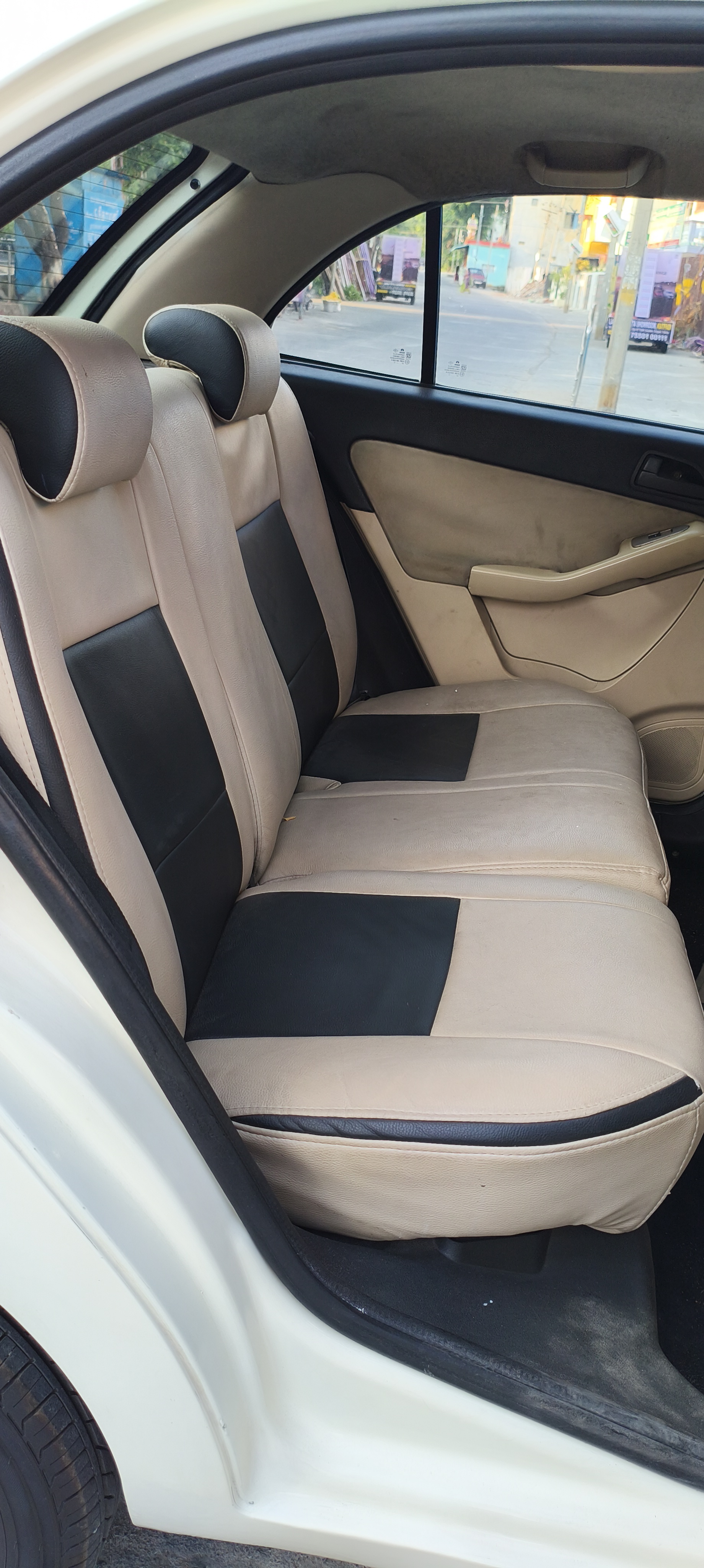 Tata Indica Vista - Image 8