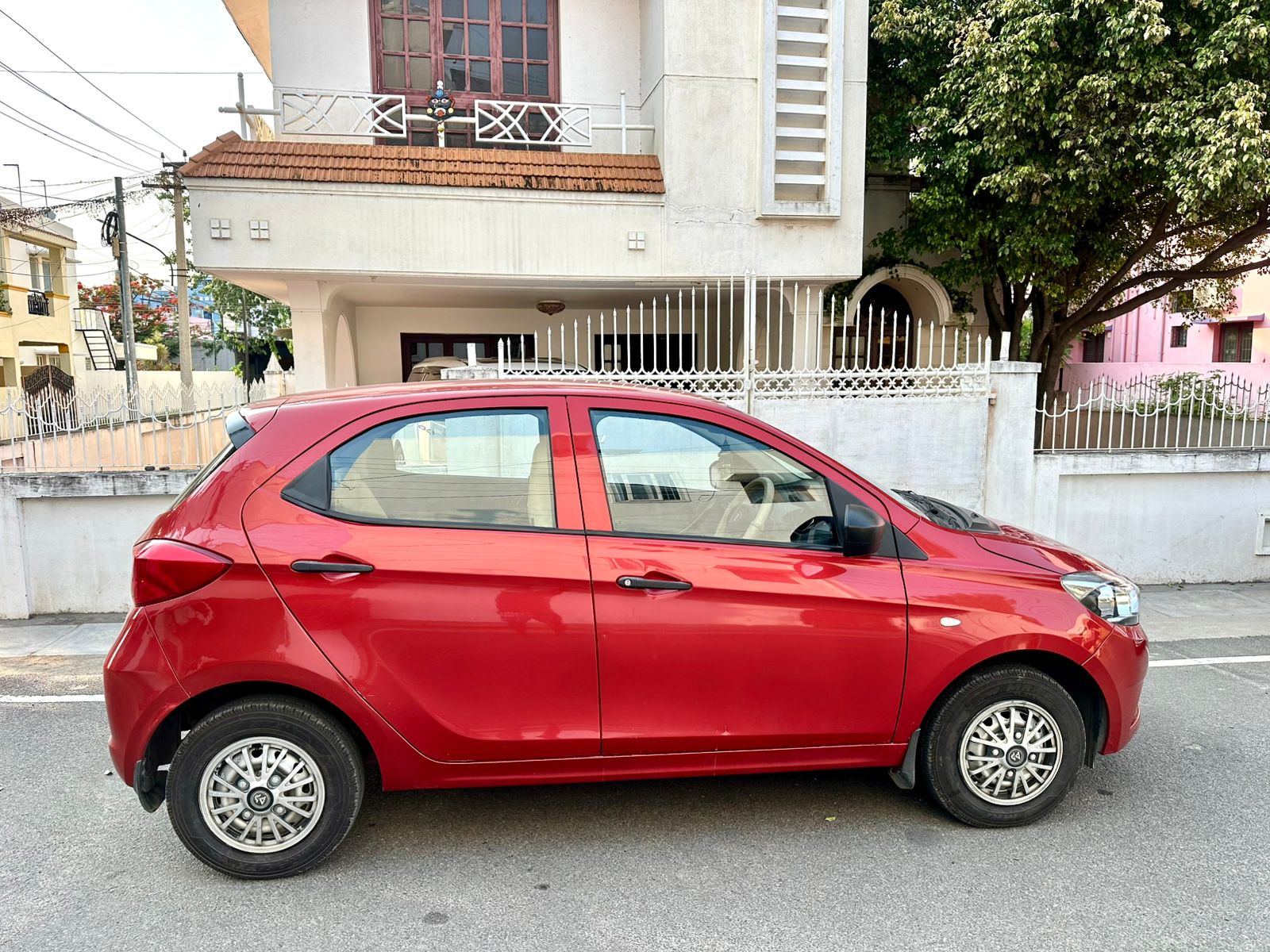 Tata Tiago - Image 4