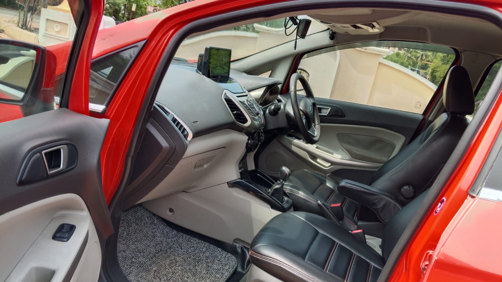 Ford Ecosport - Image 8