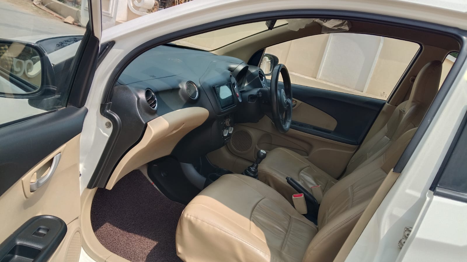 Honda Amaze - Image 8