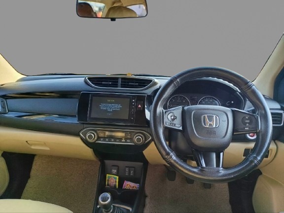 Honda Amaze - Image 3