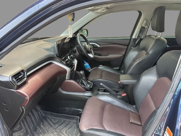 Maruti Suzuki Grand vitara - Image 2