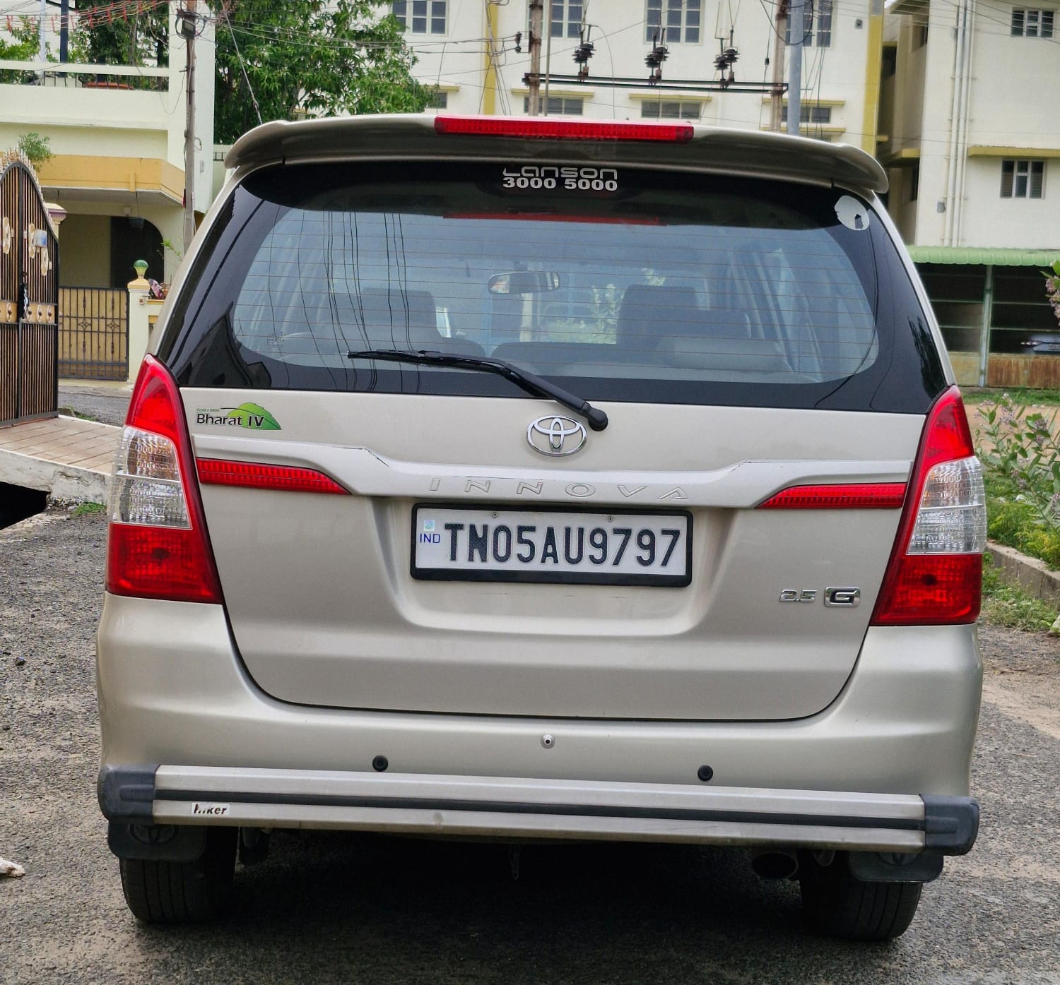 Toyota Innova
