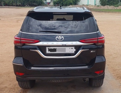 Toyota Fortuner - Image 14