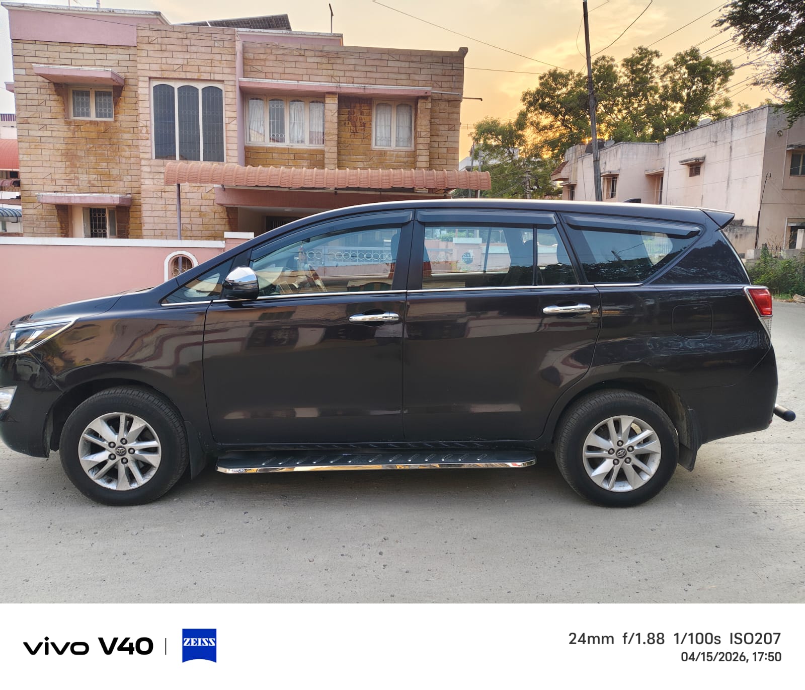 Toyota Innova Crysta - Image 2