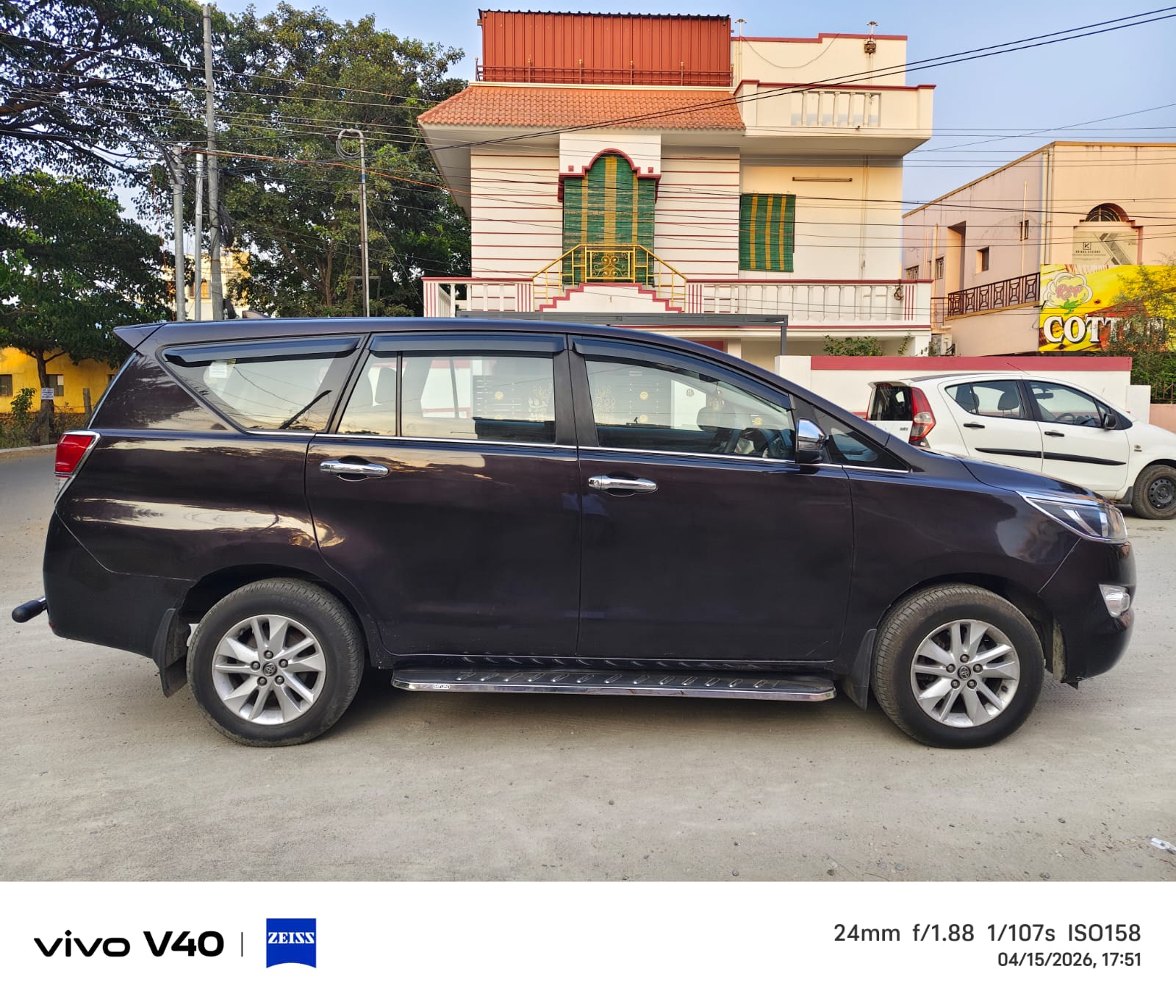 Toyota Innova Crysta - Image 3