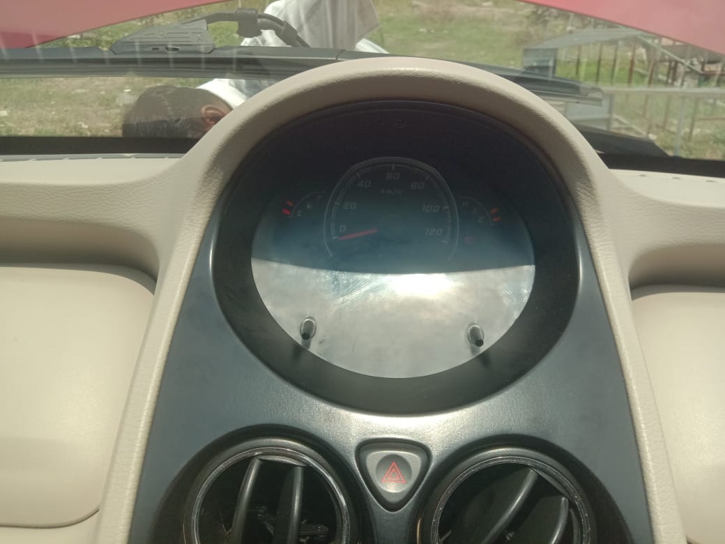 Tata Nano - Image 9