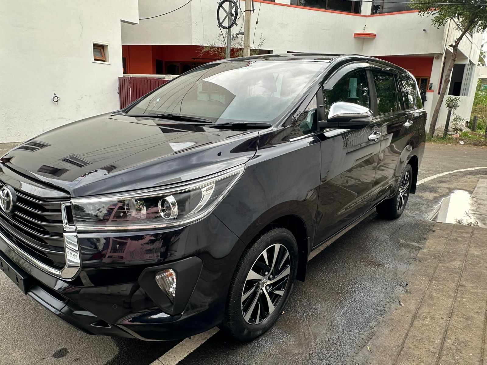 Toyota Innova Crysta - Image 5