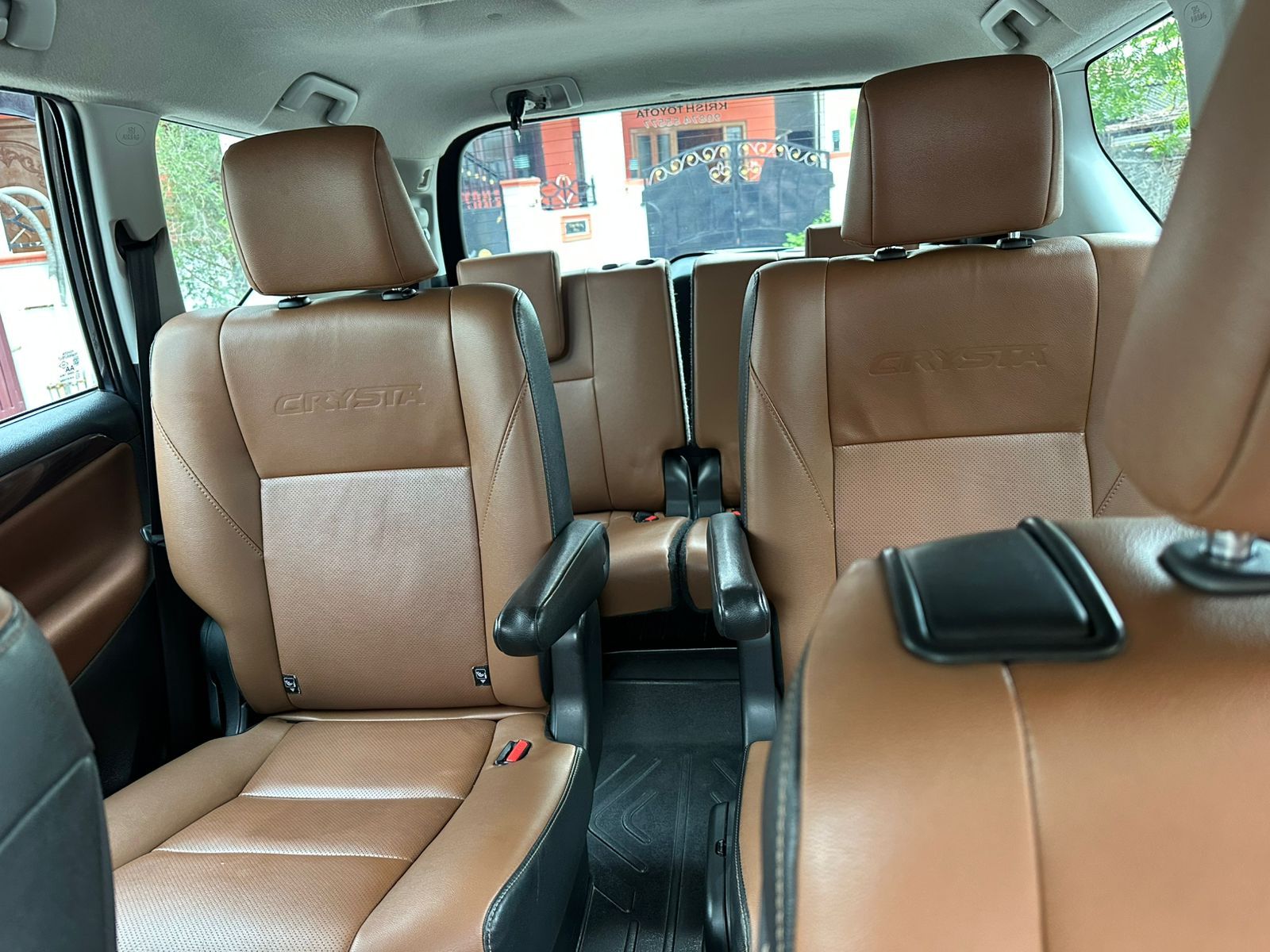 Toyota Innova Crysta - Image 7