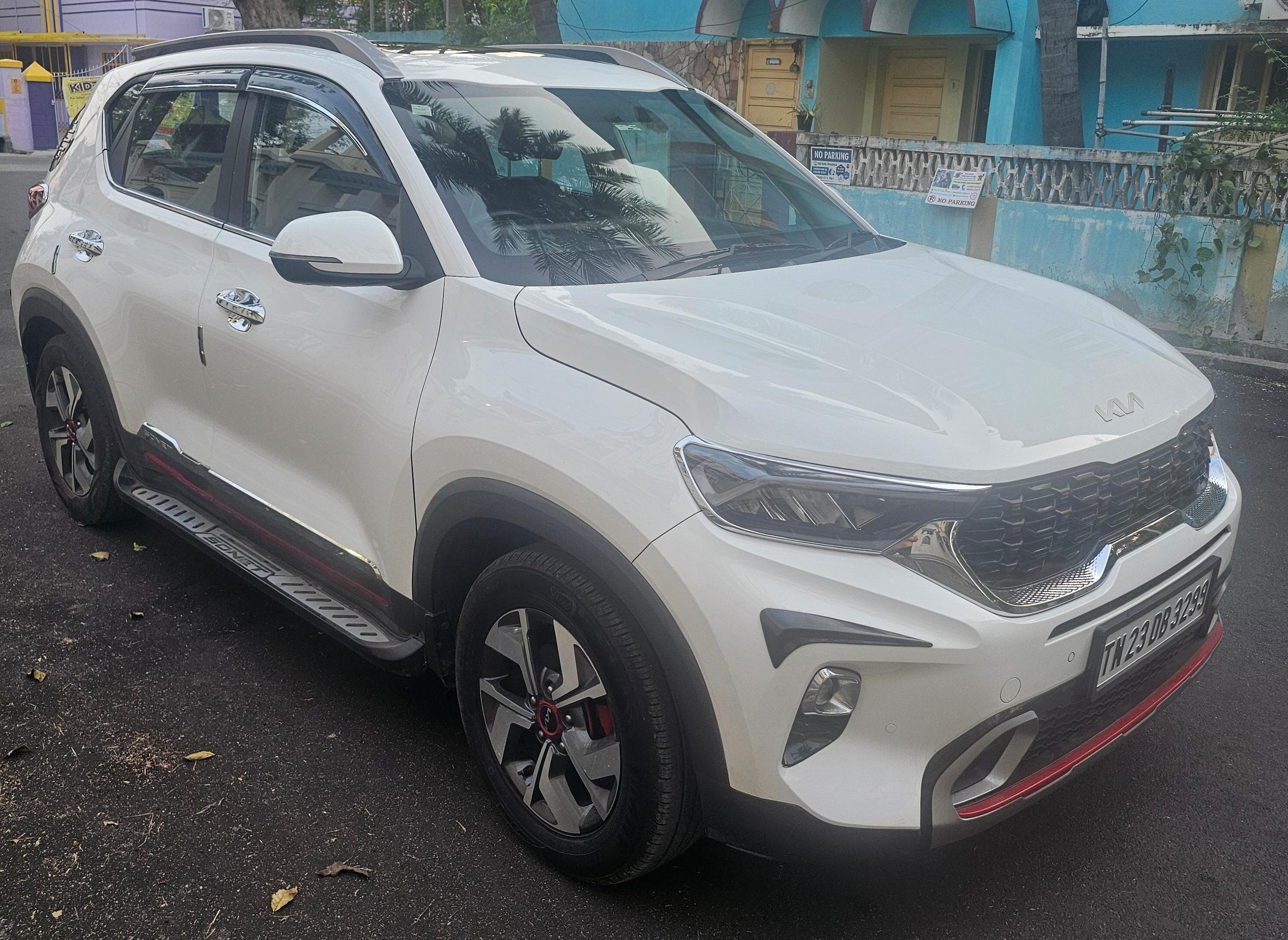 Kia Sonet - Image 2
