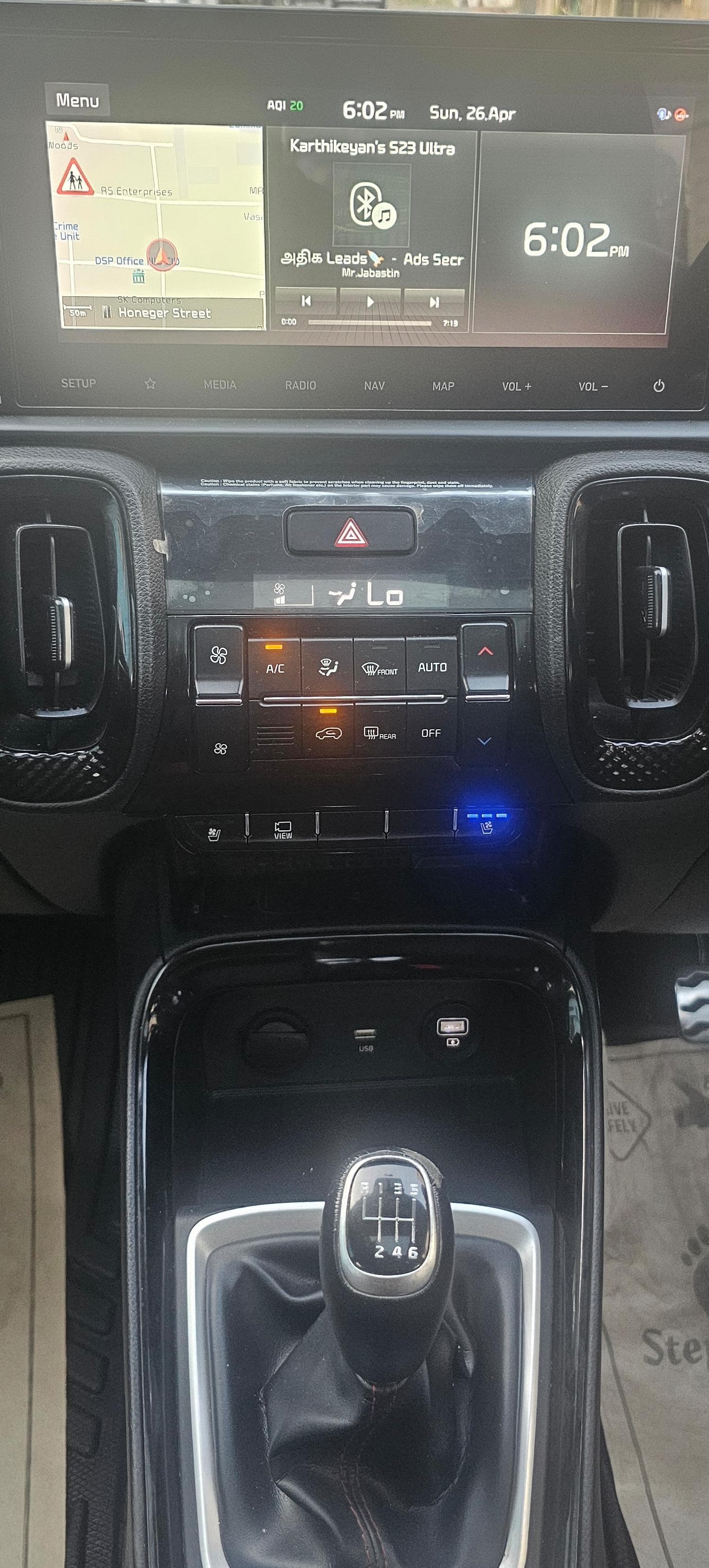 Kia Sonet - Image 10