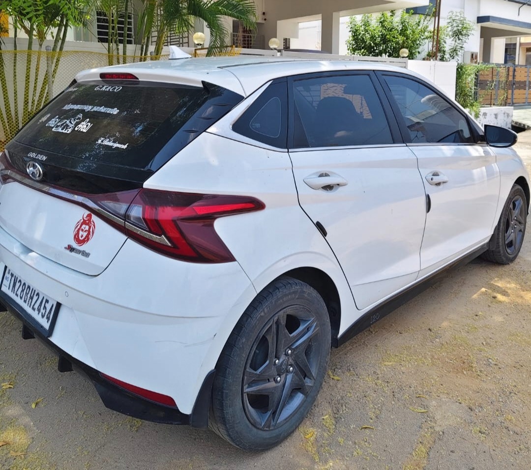 Hyundai i20 - Image 2