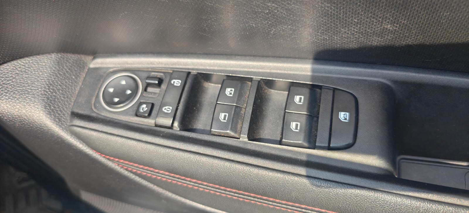 Kia Sonet - Image 7