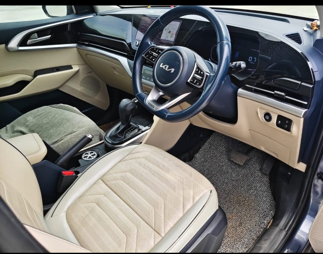 Kia carens - Image 9