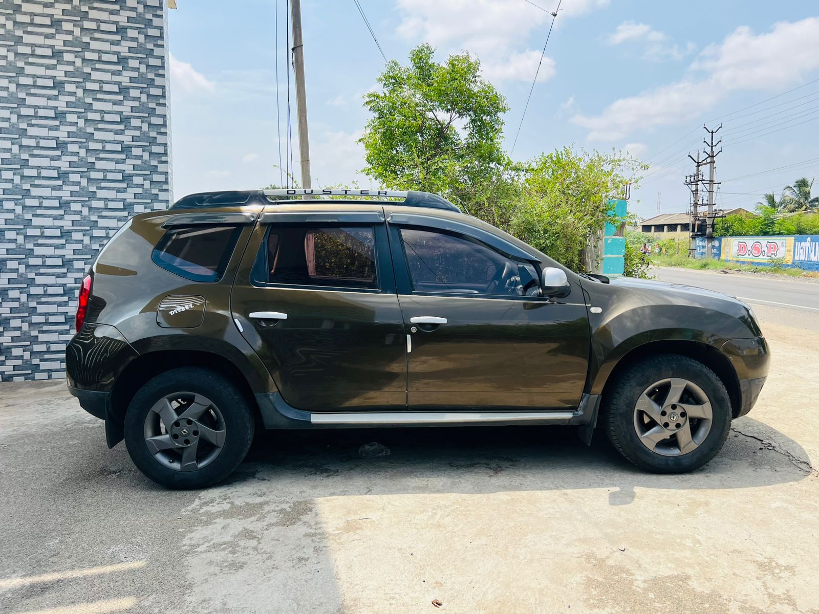 Renault Duster - Image 4