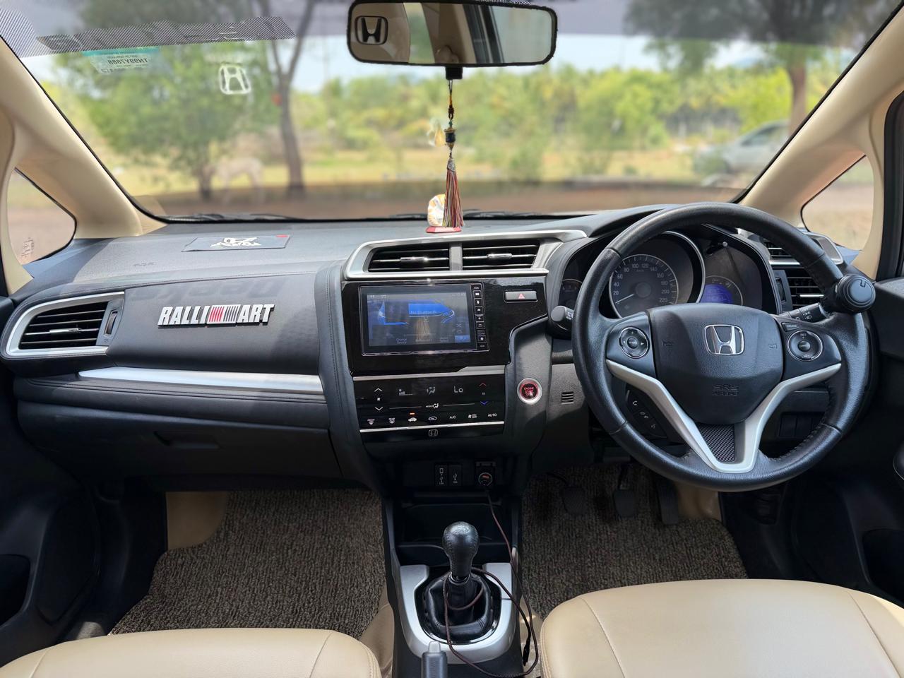 Honda Jazz - Image 4