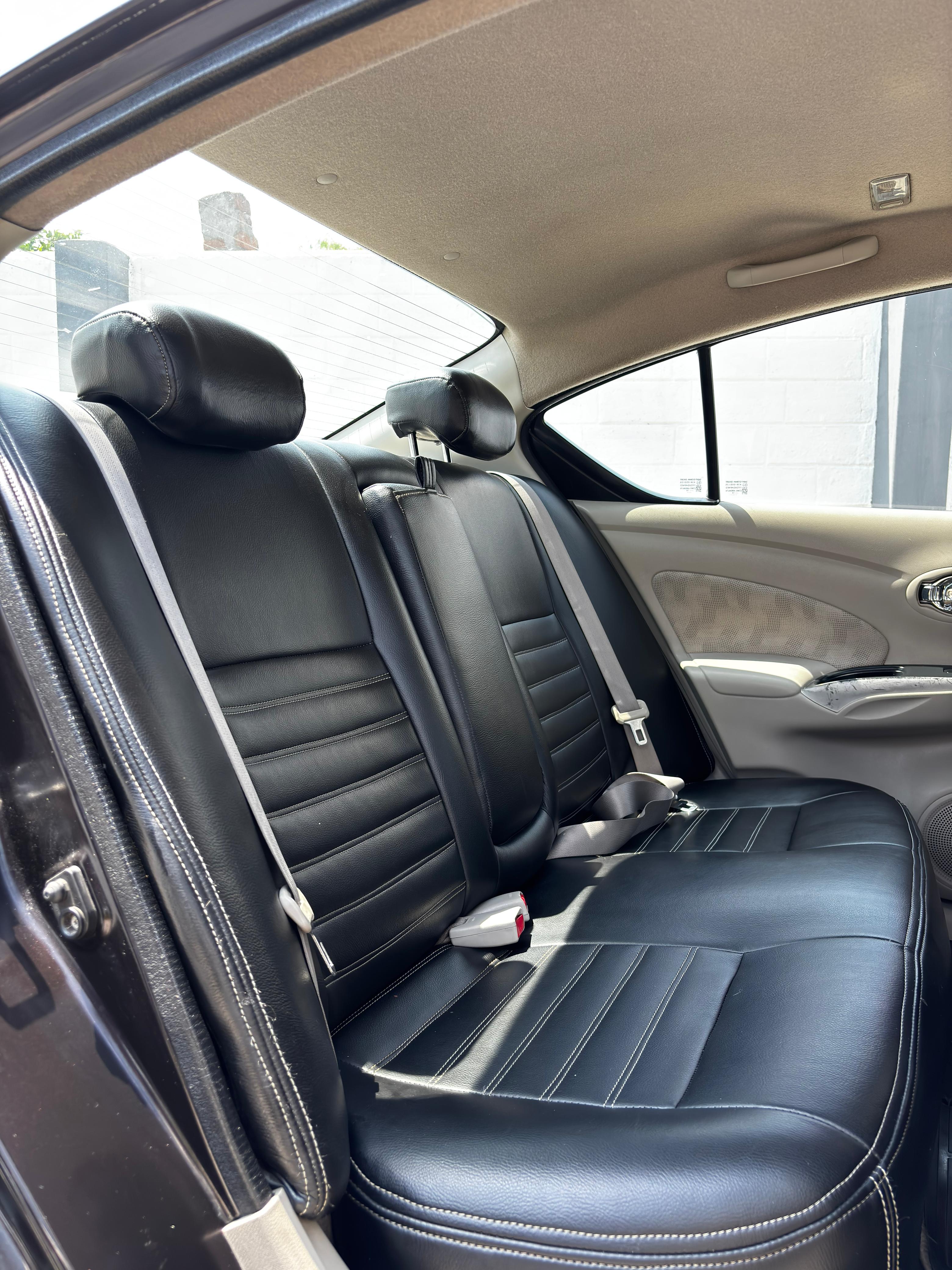 Nissan Sunny - Image 6