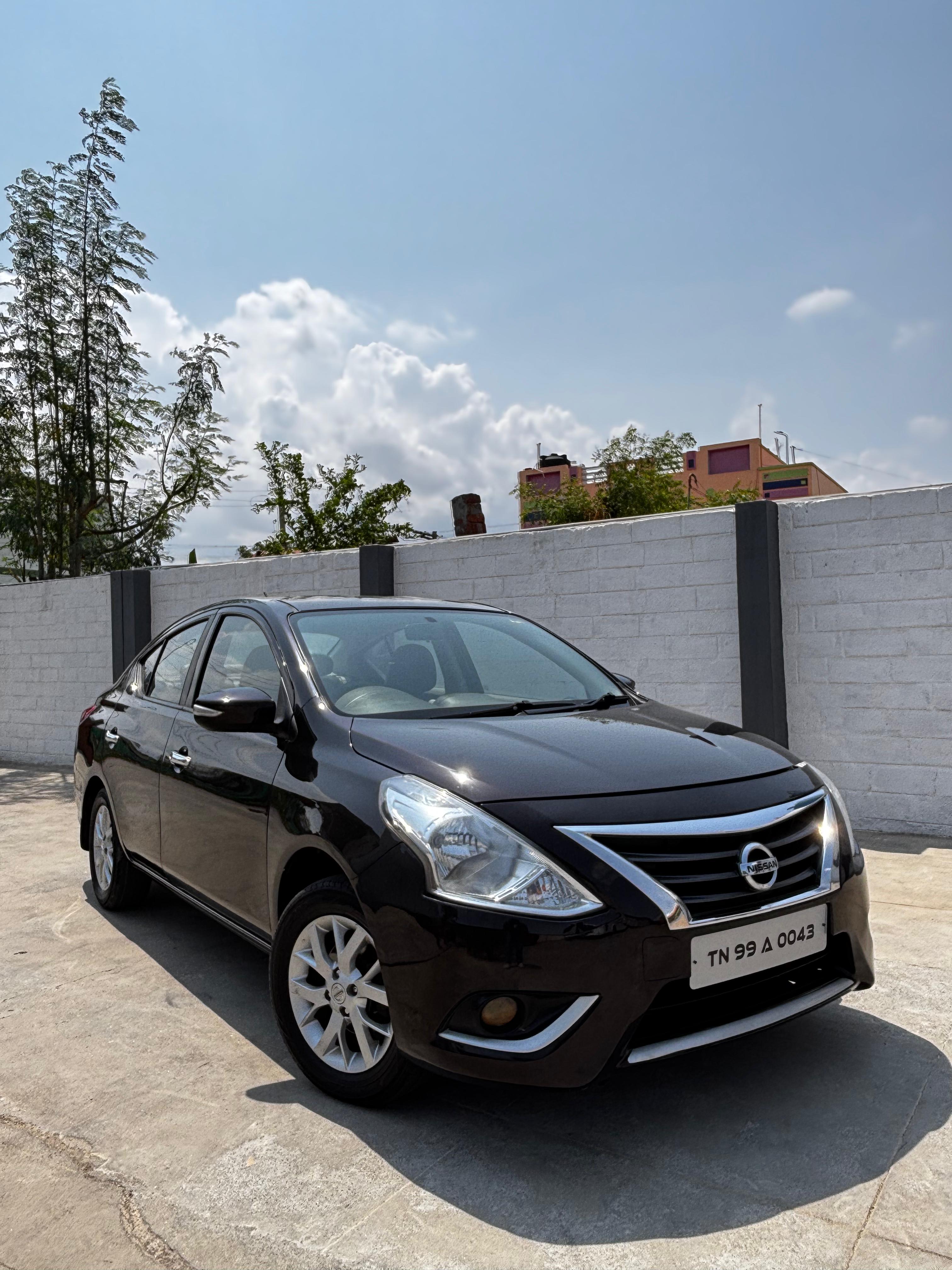 Nissan Sunny - Image 10