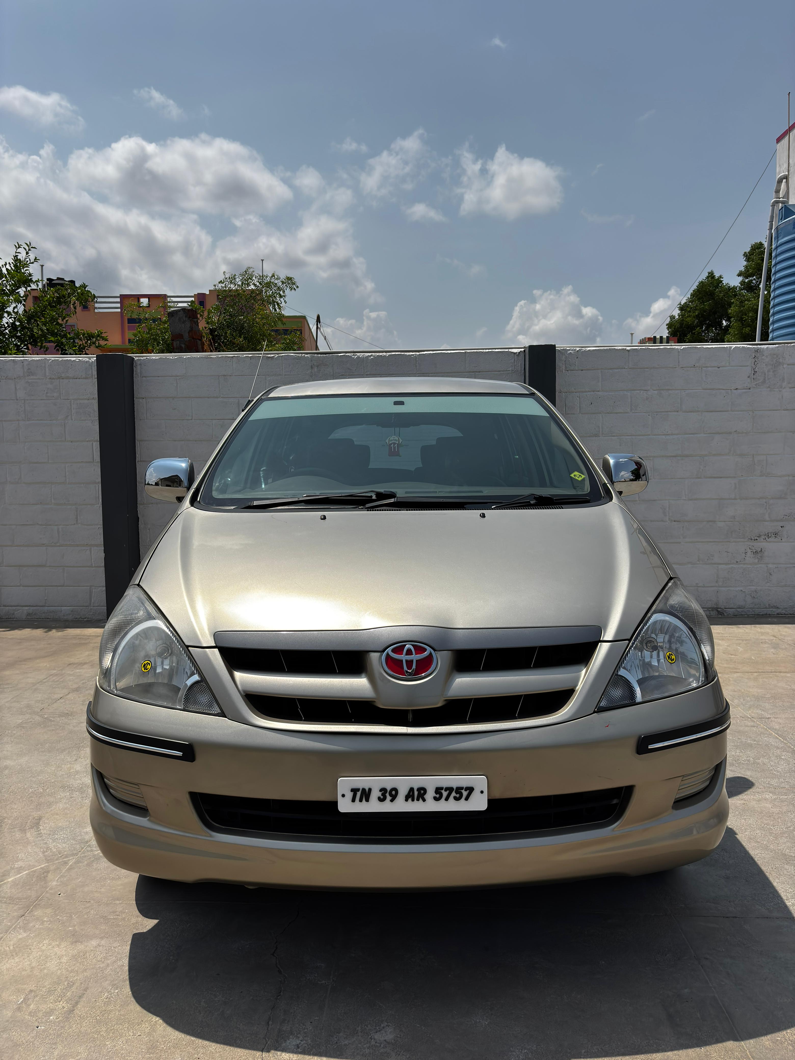 Toyota Innova