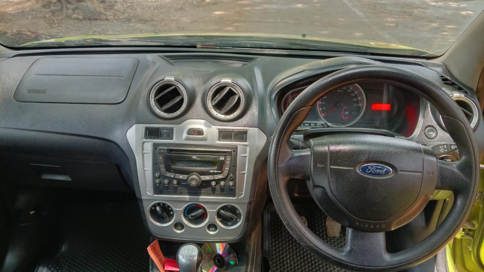 Ford Figo - Image 9