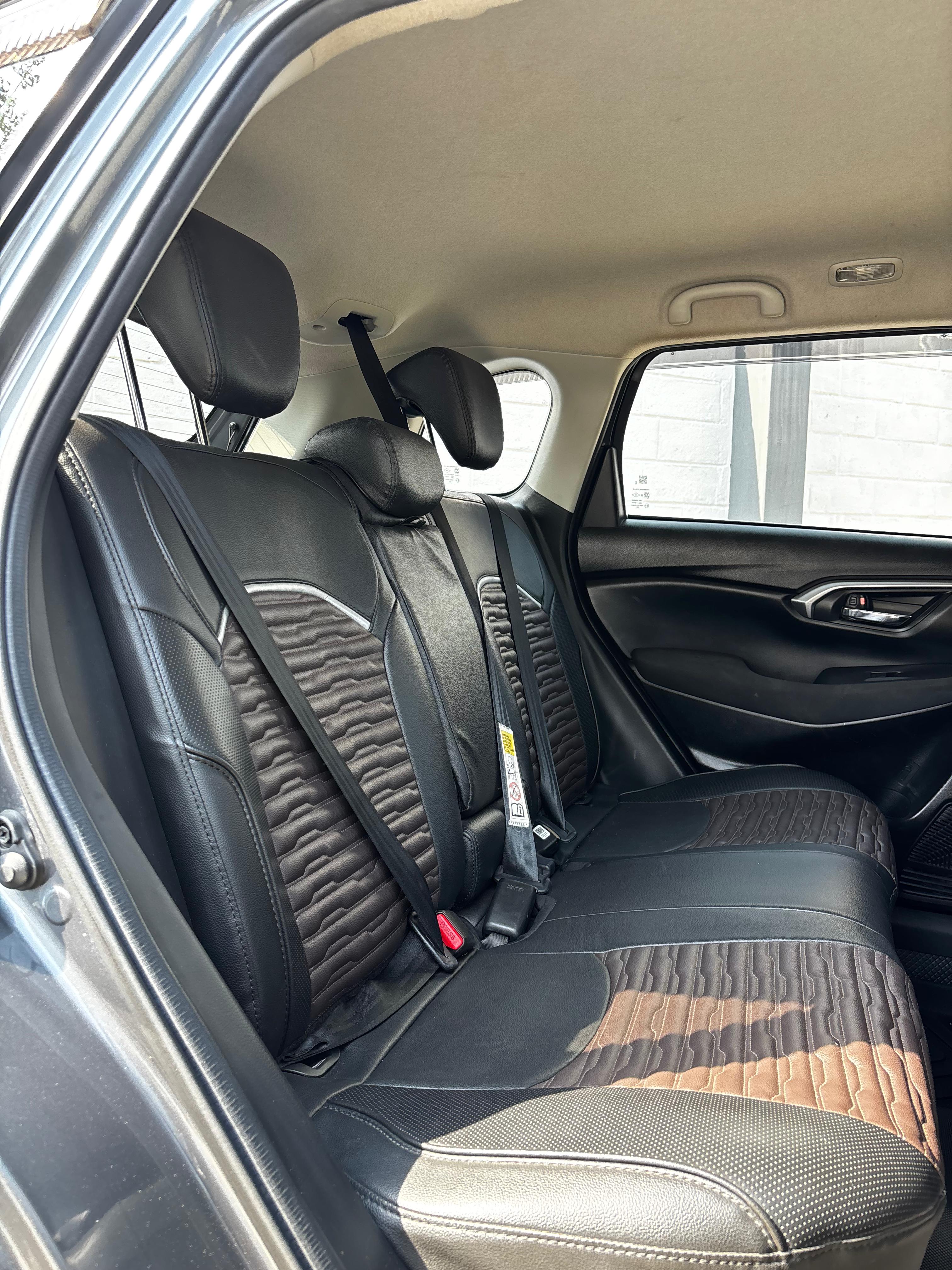 Toyota Urban Cruiser Hyryder - Image 5