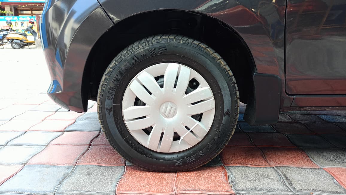 Maruti Suzuki Alto 800 - Image 15