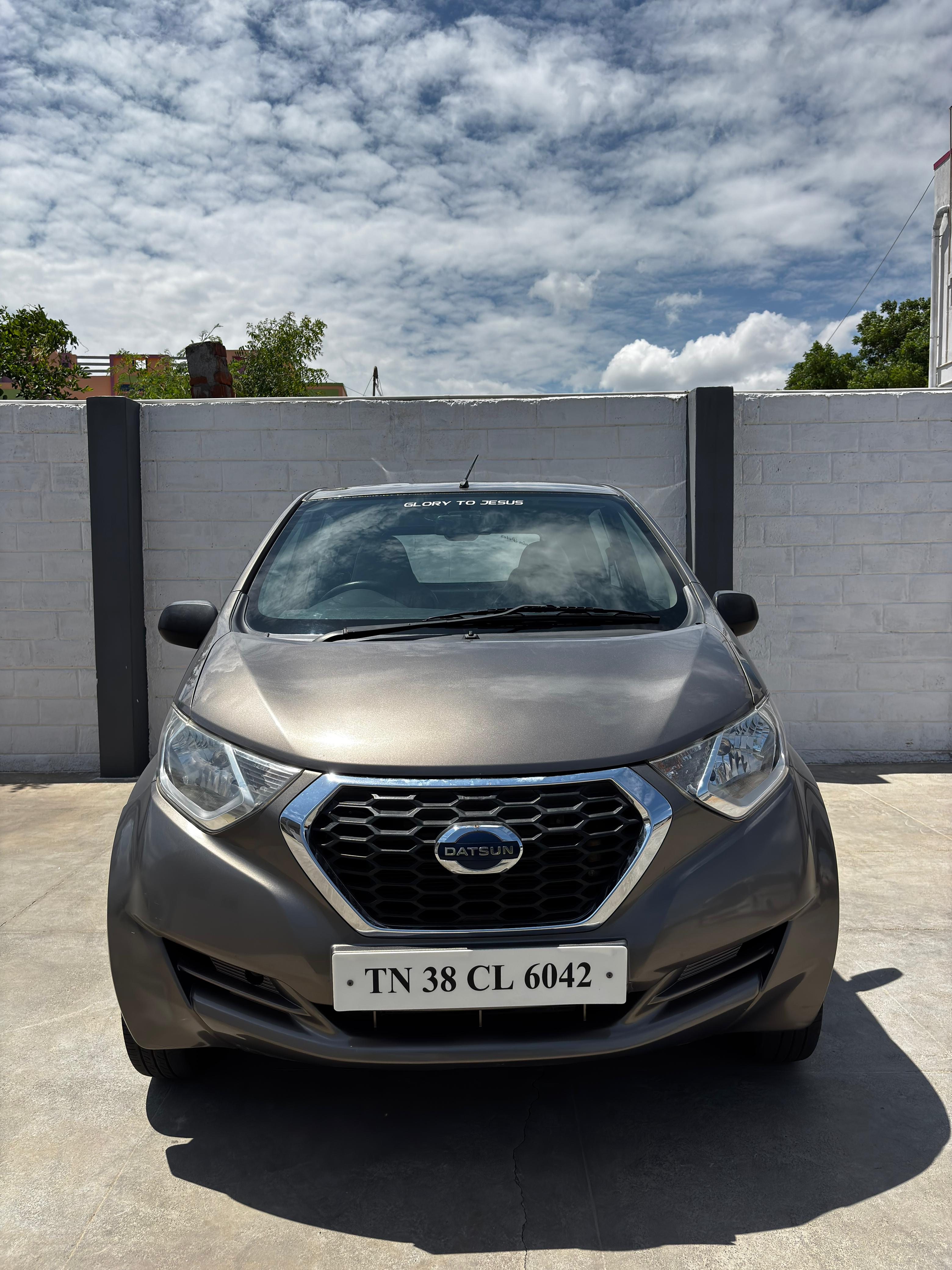 DatSun redi-Go
