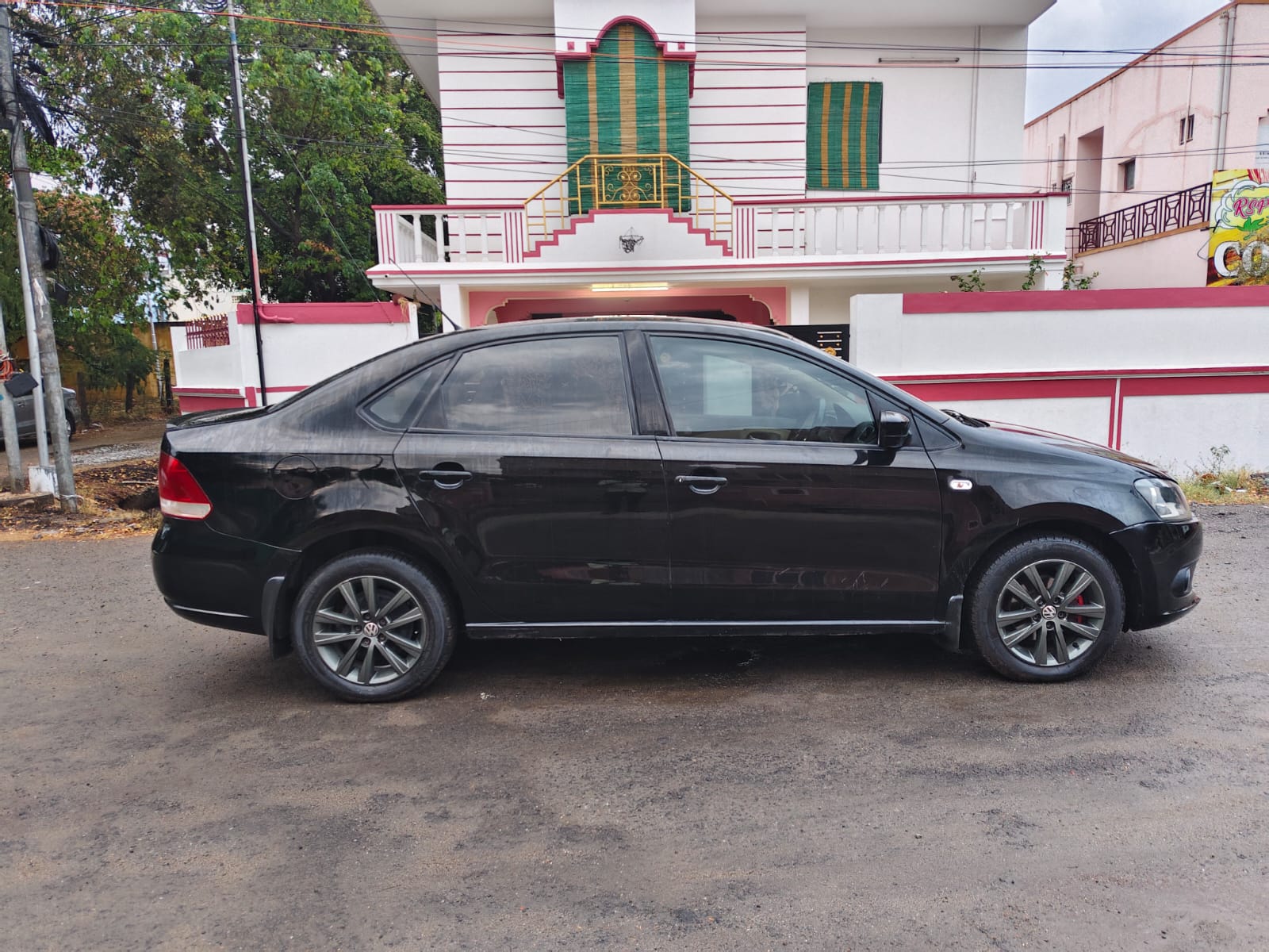 Volkswagen Vento - Image 8