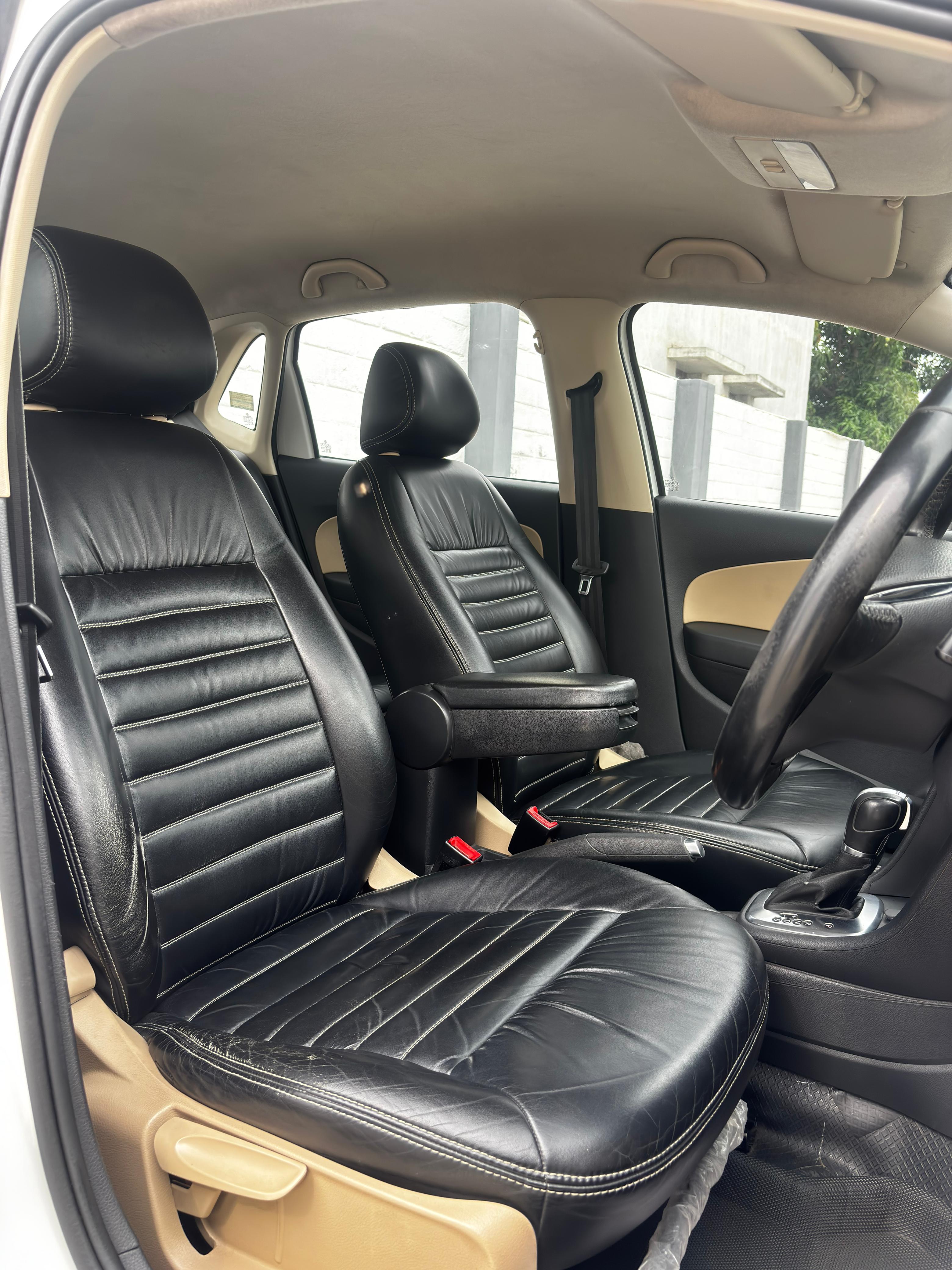 Volkswagen AMEO - Image 7