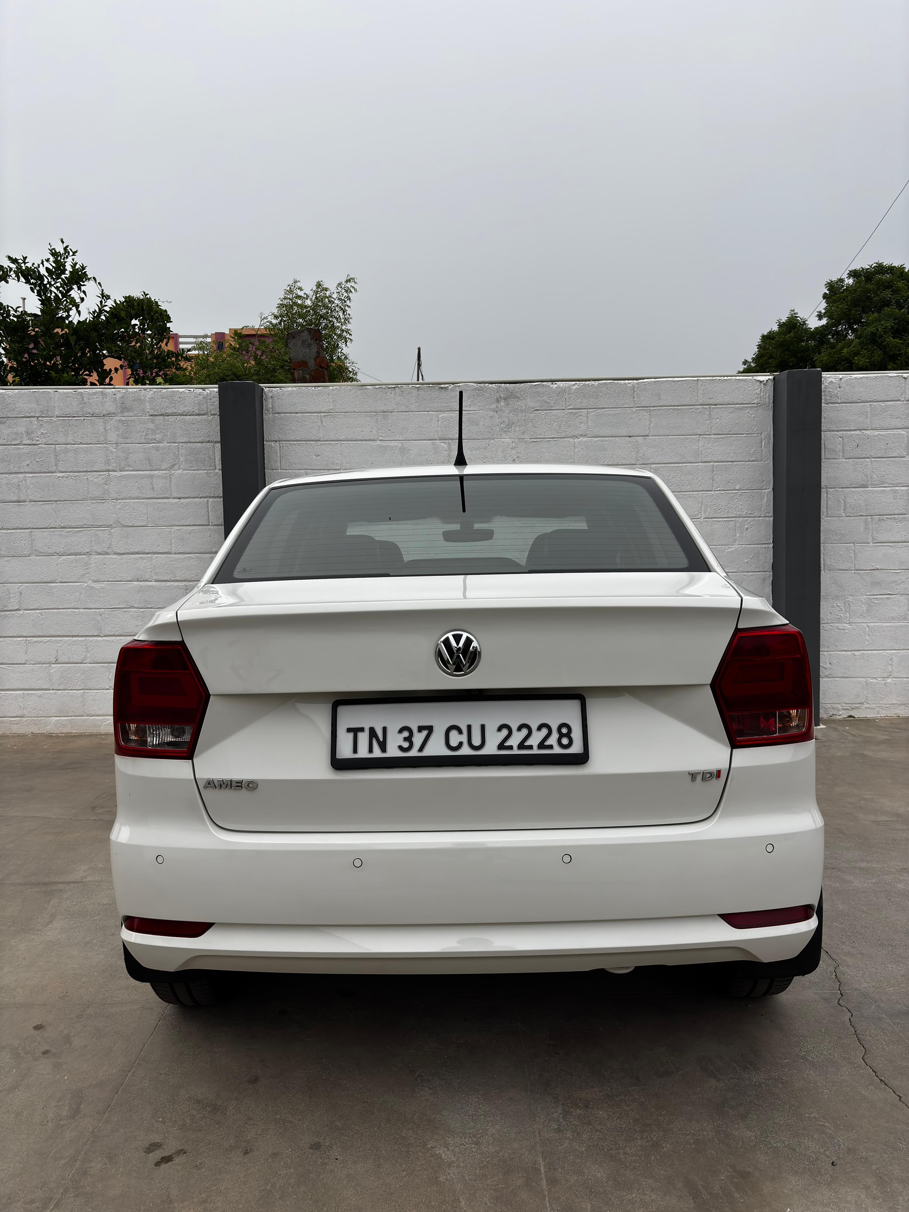 Volkswagen AMEO - Image 2
