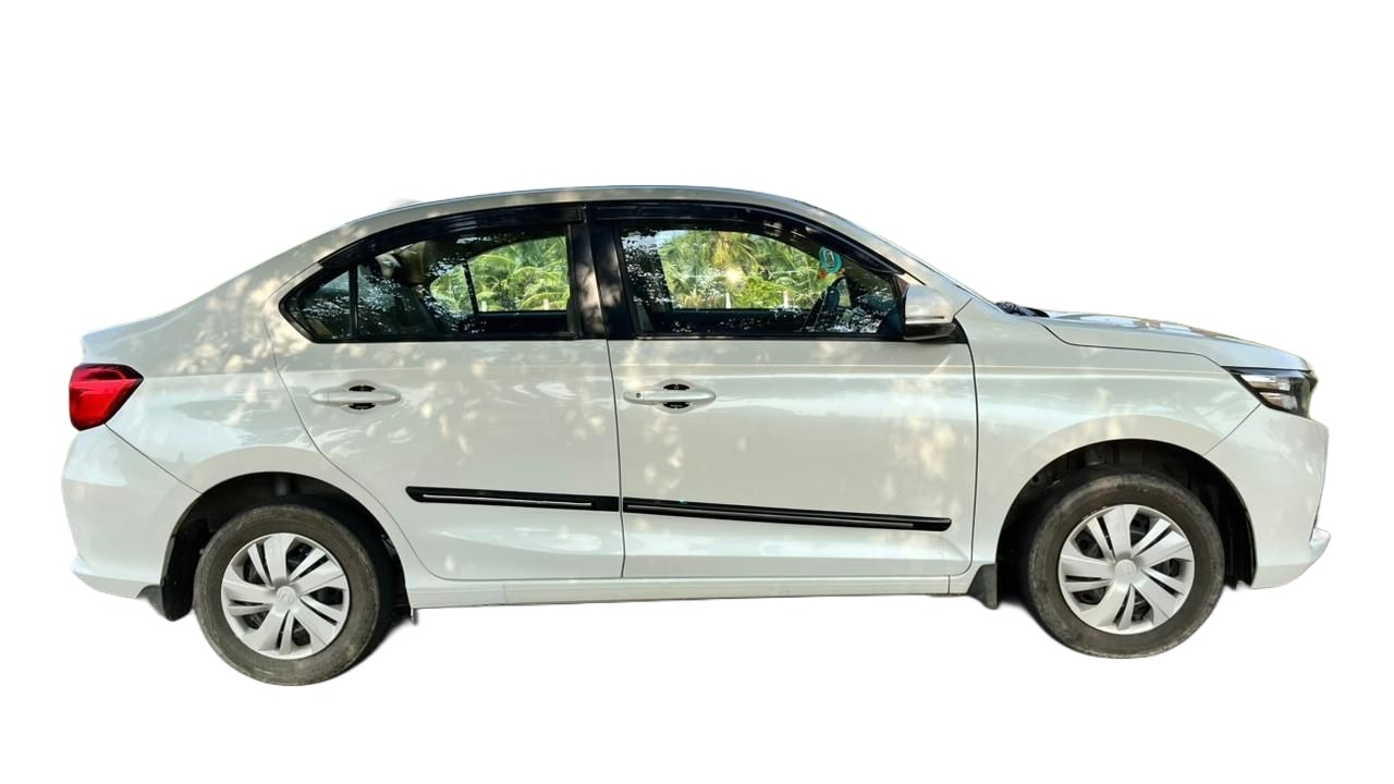 Honda Amaze - Image 2