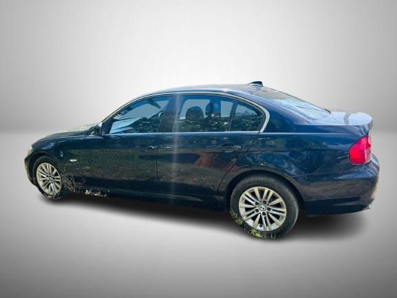 BMW 320D - Image 4