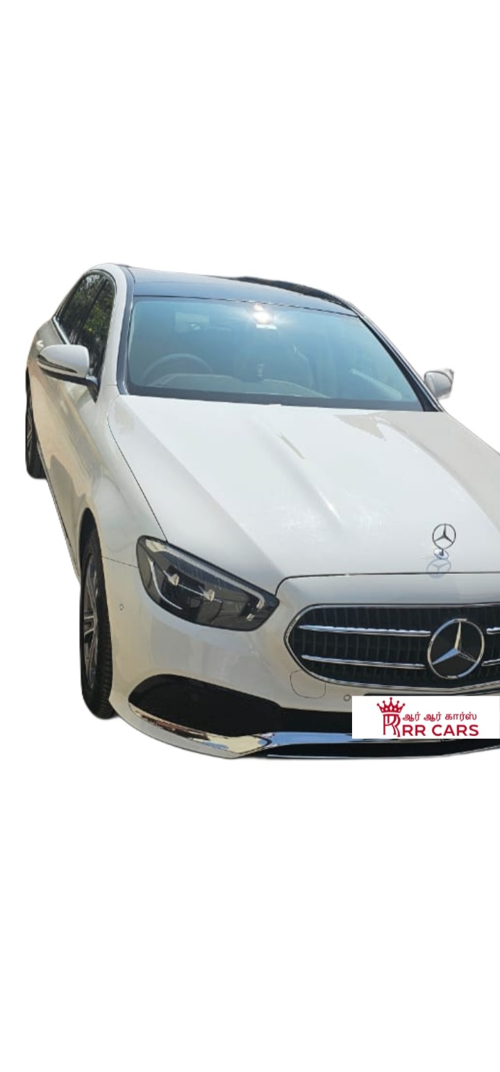Mercedes Benz E 220 - Image 6