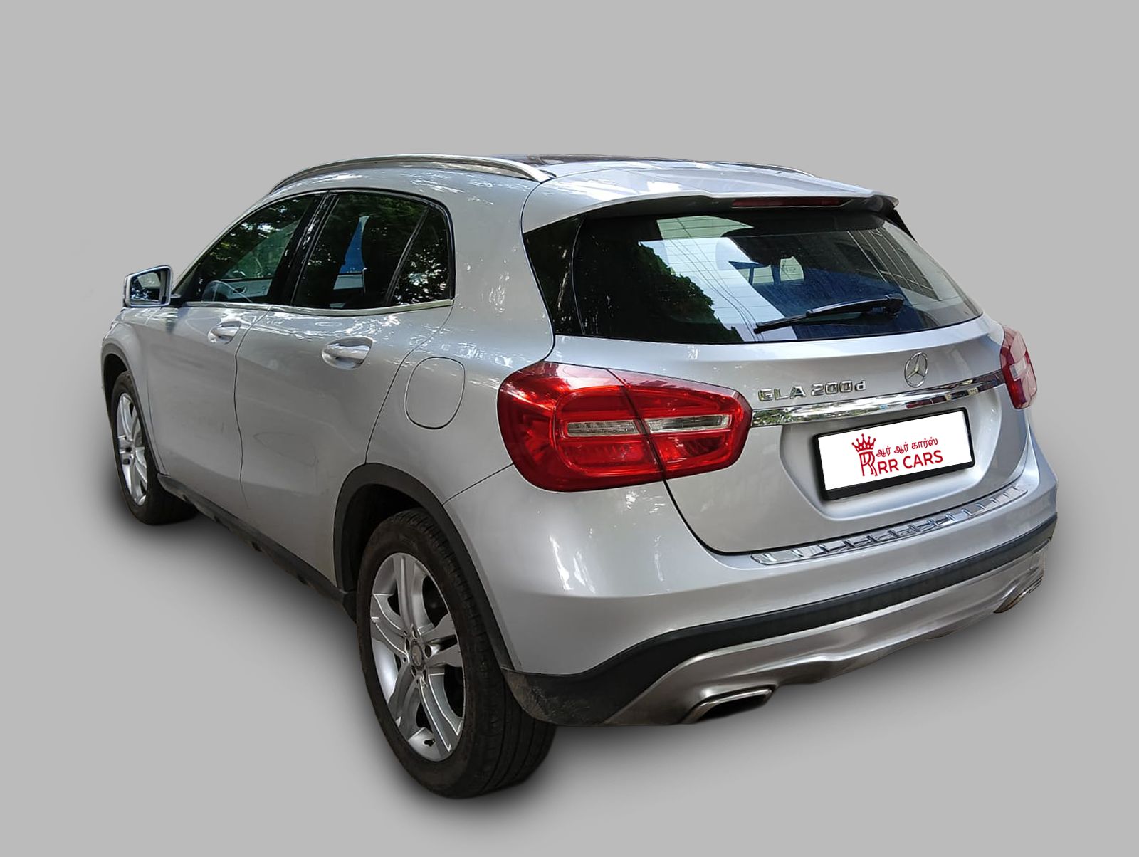 Mercedes Benz GLA - Image 5